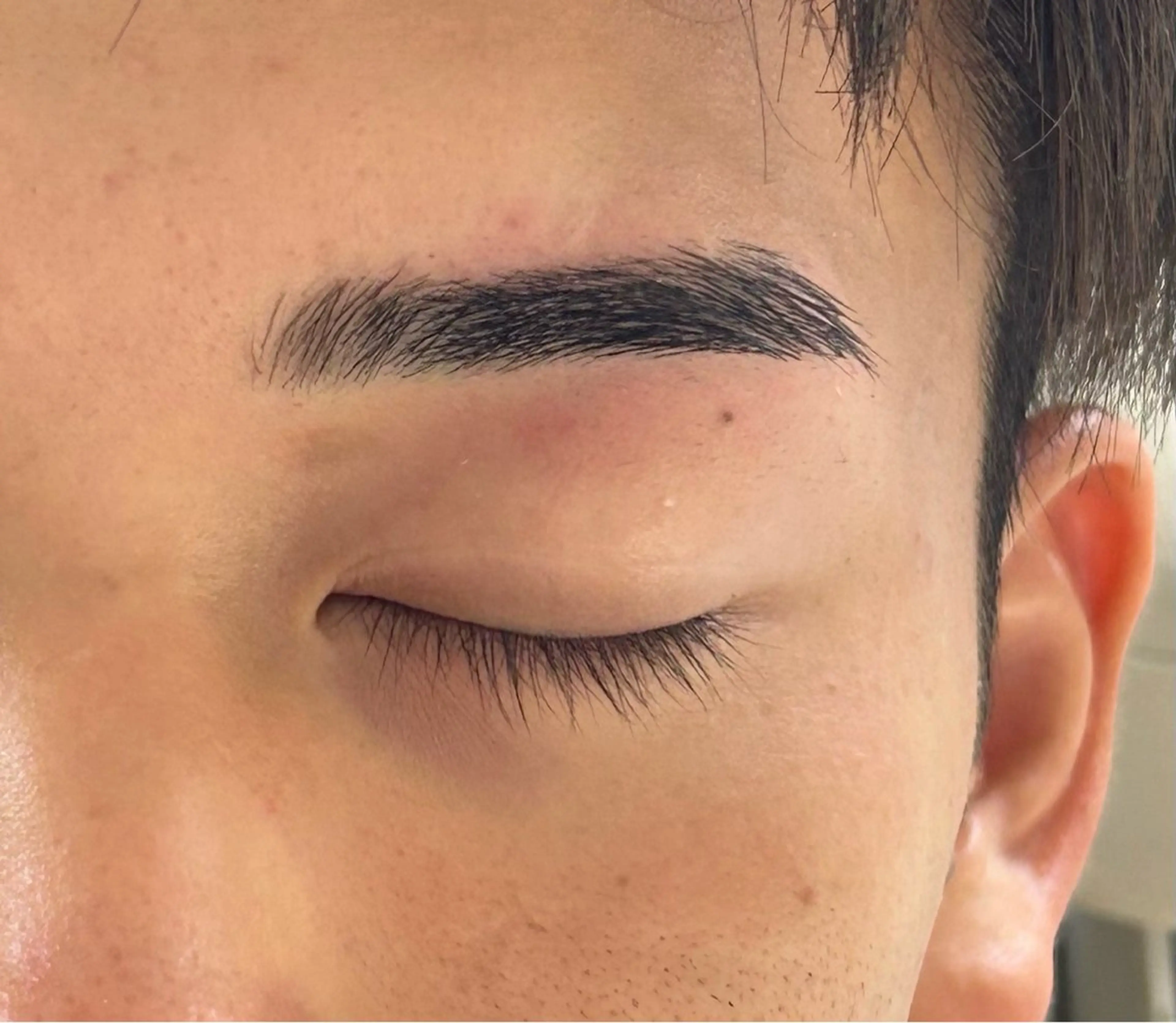 【男性人気！垢抜け大変身】眉毛パーマ+美眉毛アイブロウWAX(パラレルブロウ)の写真