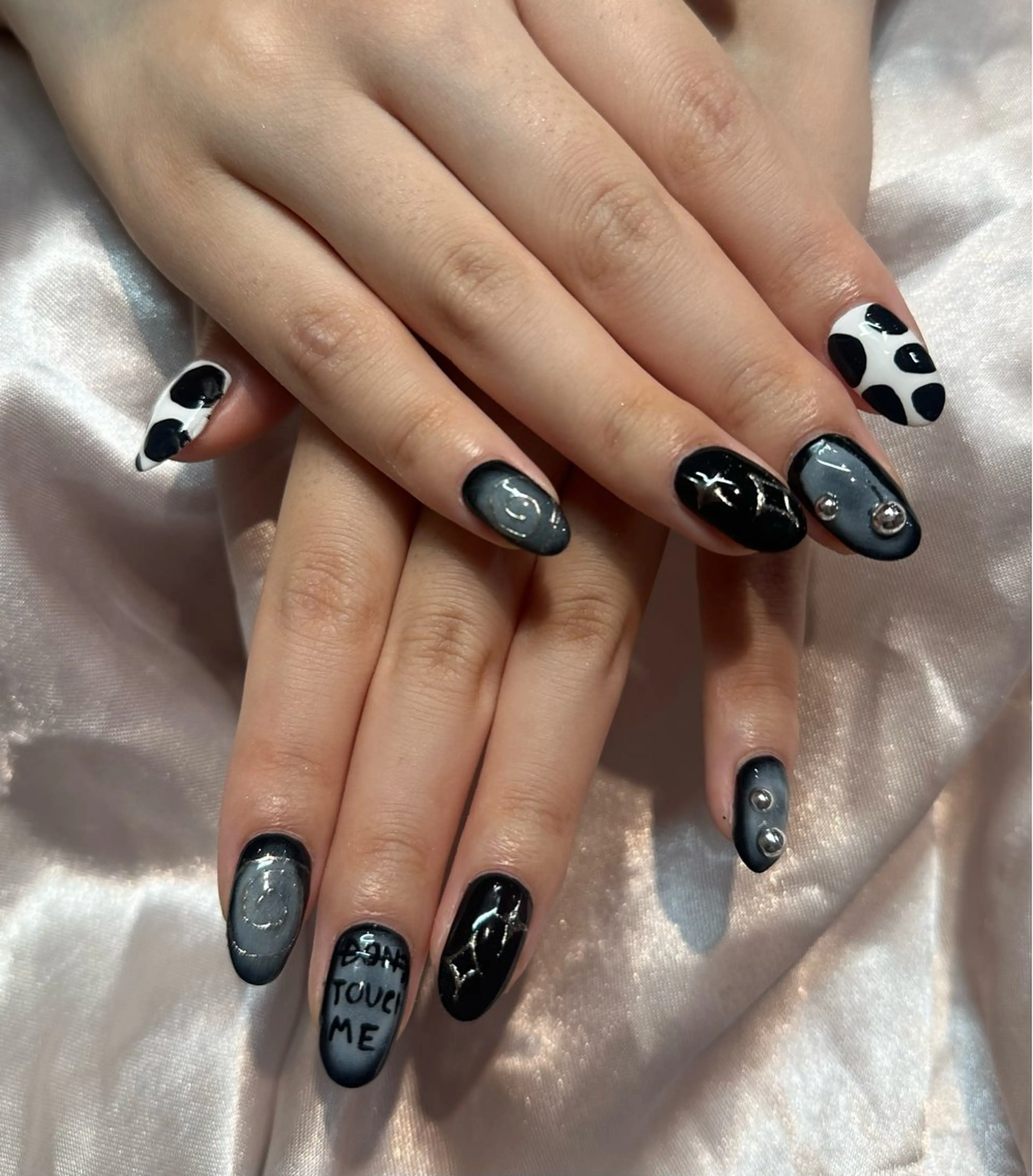 ネイル アートネイル ハンドネイル Roy 心斎橋店所属・Roy 心斎橋 IINUMAのネイルデザイン