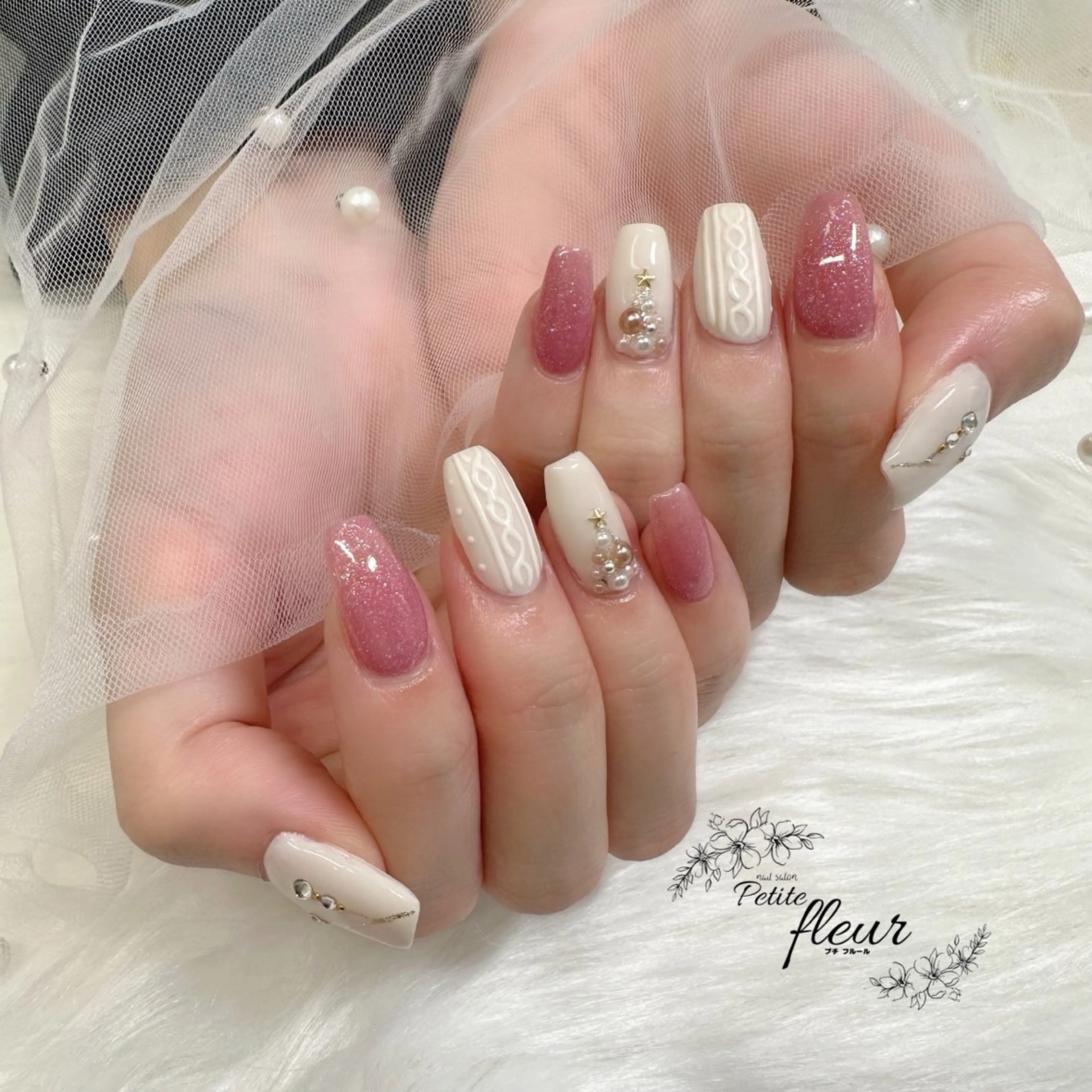 ネイル 冬ネイル クリスマス ハンドネイル ❁⃘*。Petite fleur❁⃘*りさのネイルデザイン