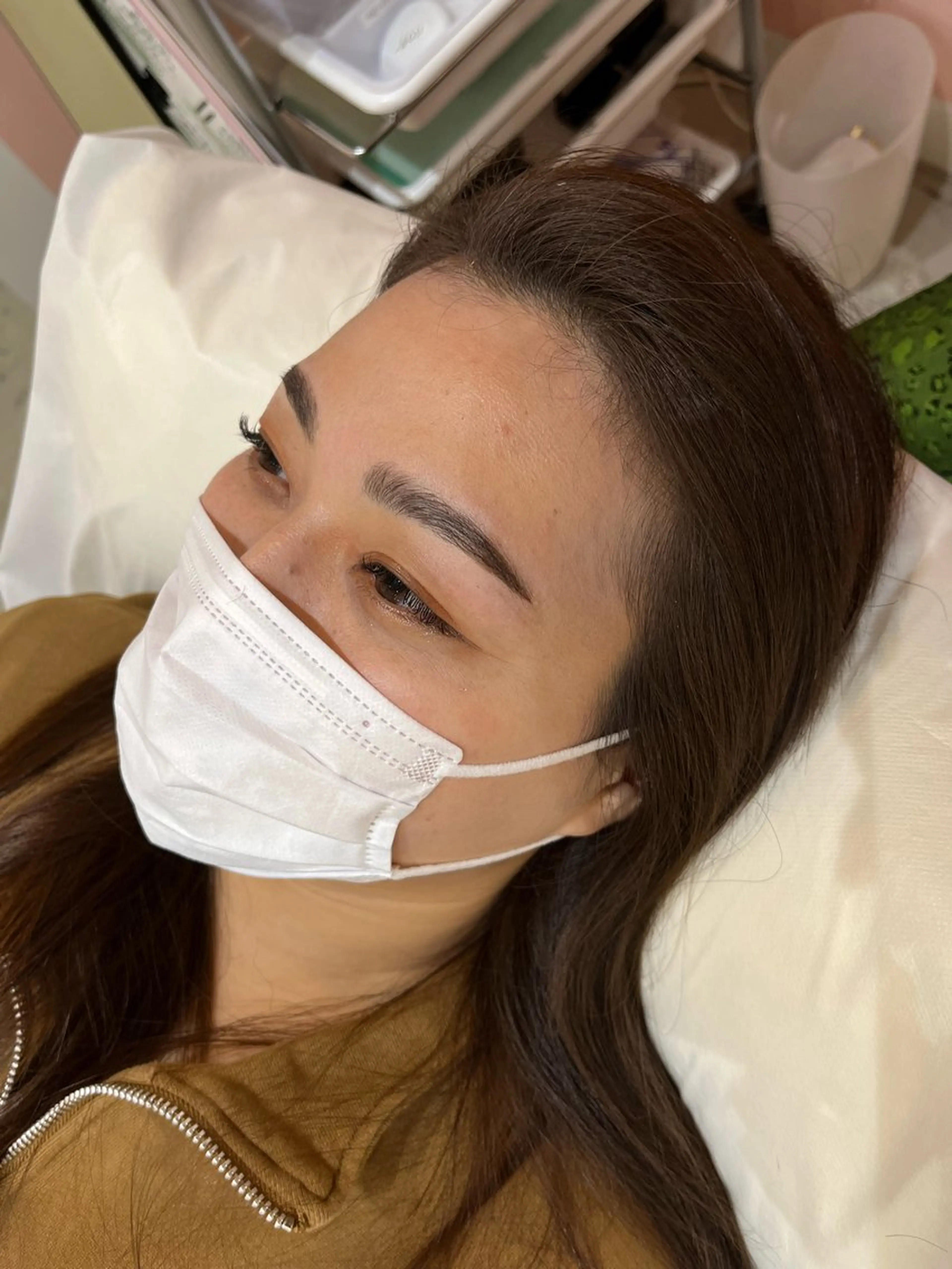 アイブロウ fiio brow 大阪西梅田北新地店所属・イノウエ ミキのマツエク・マツパデザイン