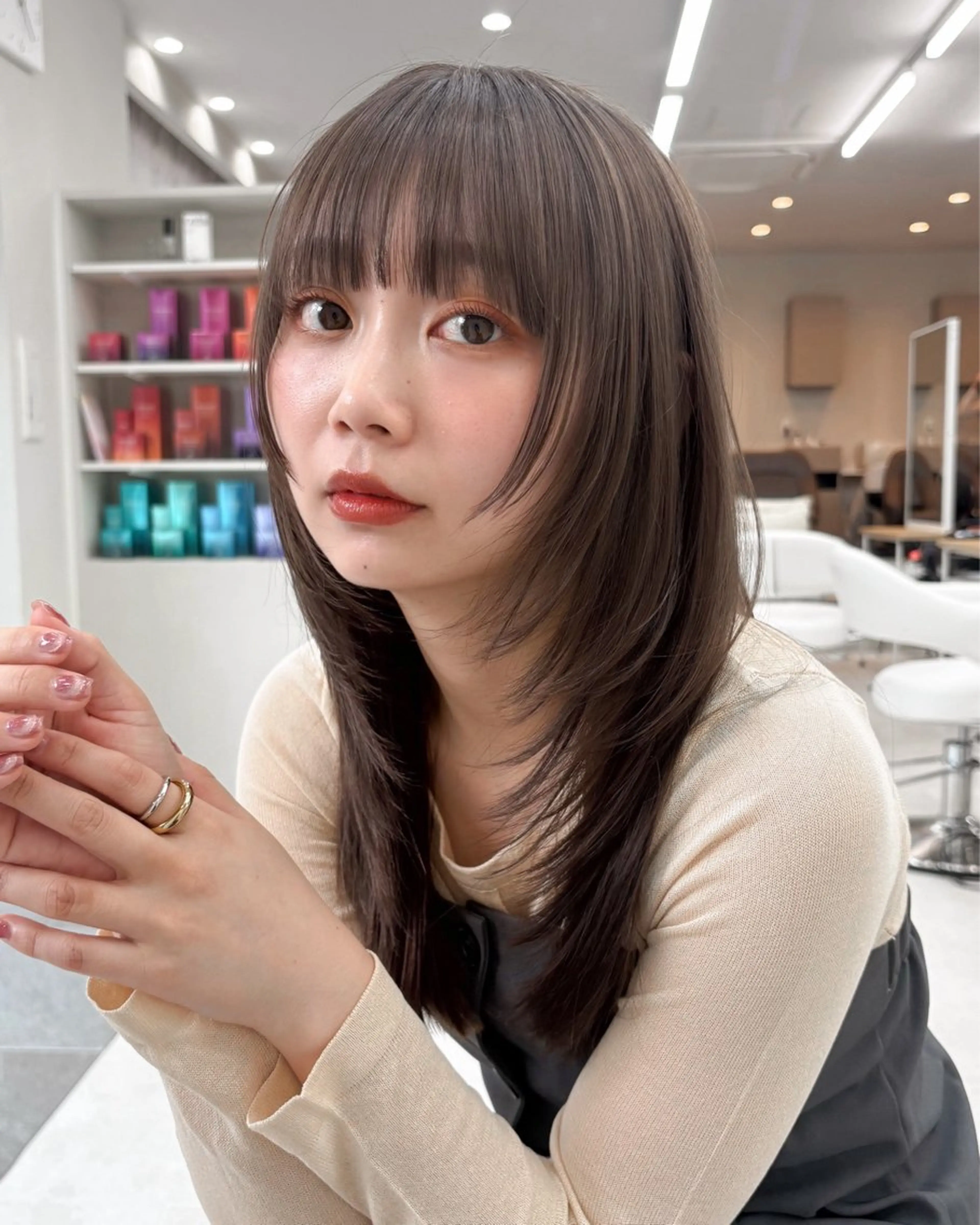 セミロング 顔周りカット レイヤーカット 小顔カット カット トリートメント 後藤 愛美/レイヤーカットのヘアスタイル