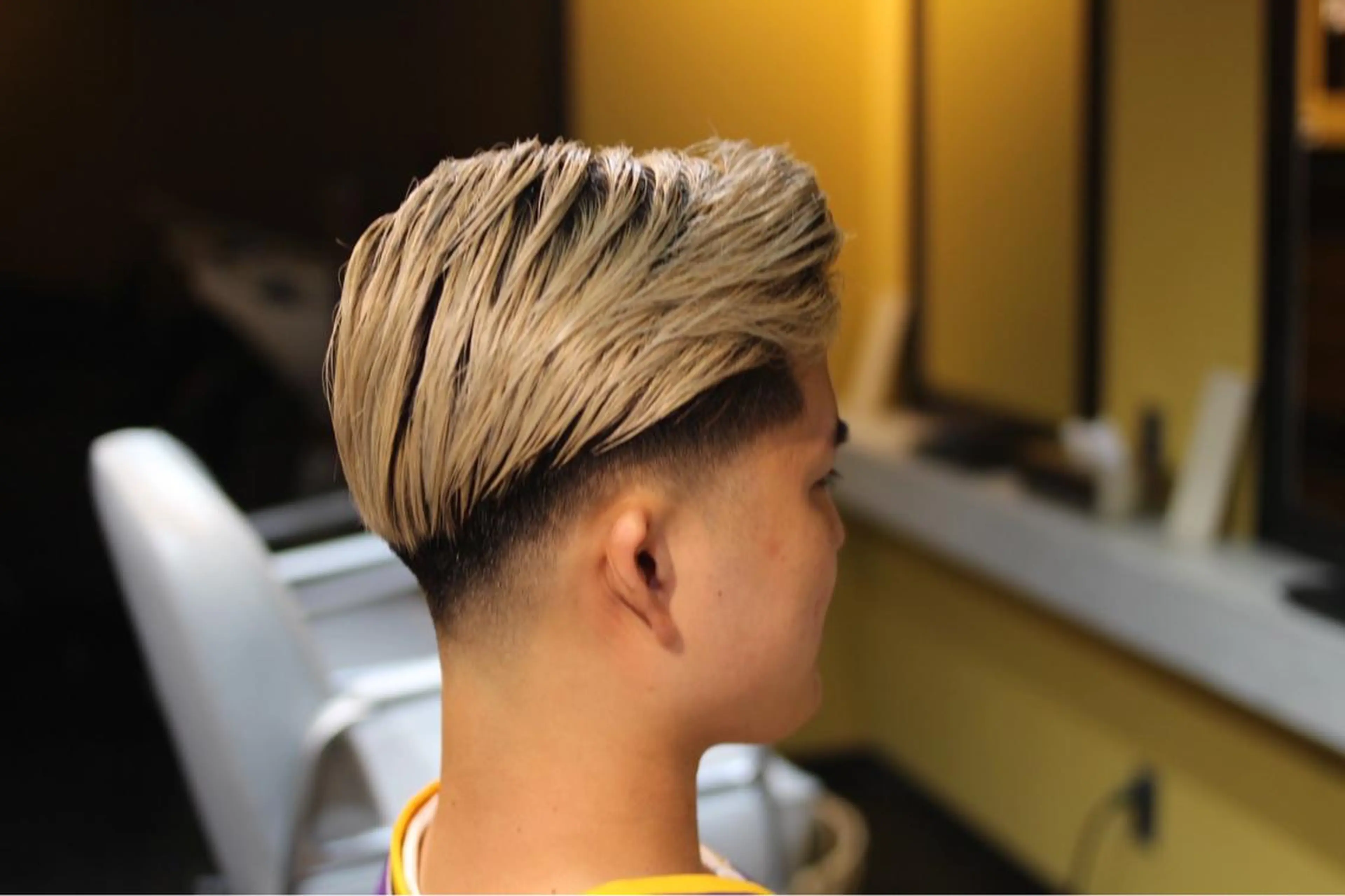 ショート カラー メンズ フェードカット 刈り上げ メンズカット/パーマ 福島区SOSOのヘアスタイル