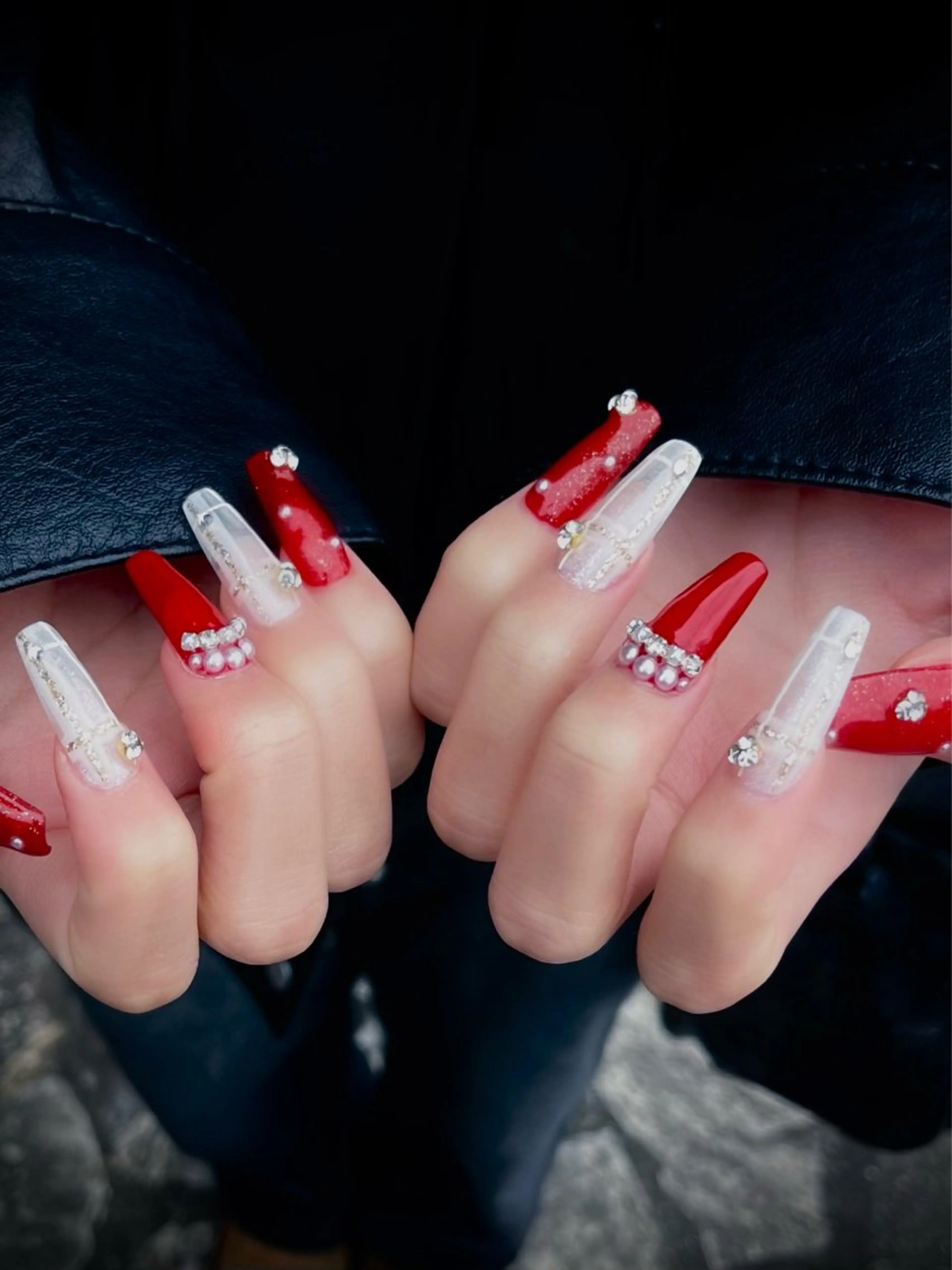 ネイル キラキラネイル マグネットネイル ワンカラーネイル スカルプネイル ワンホンネイル nine.🦋 YUKOのネイルデザイン