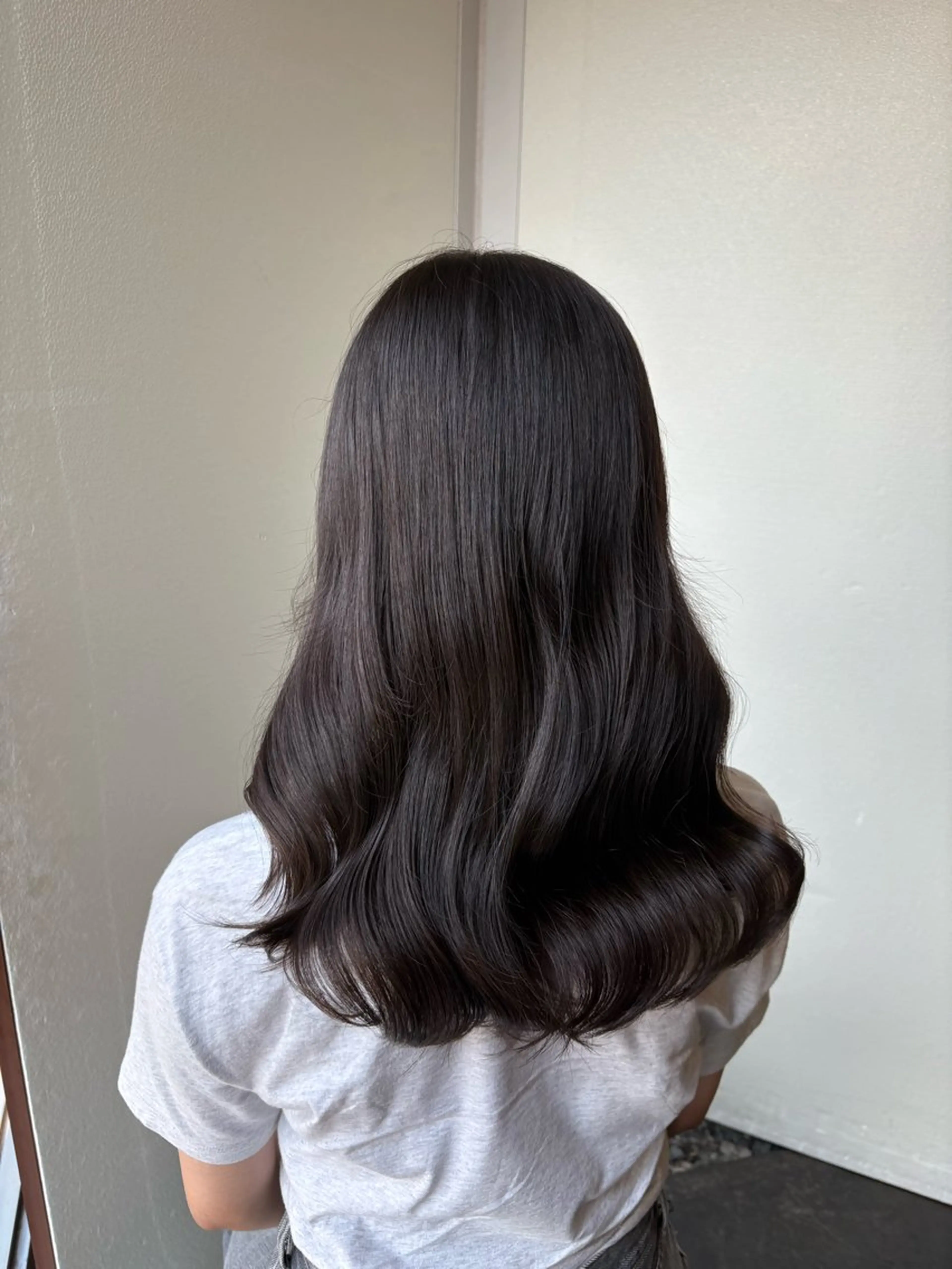 セミロング カラー 透明感カラー グレージュ ヘアカラー SARAJU仁川 _aya🌼のヘアスタイル