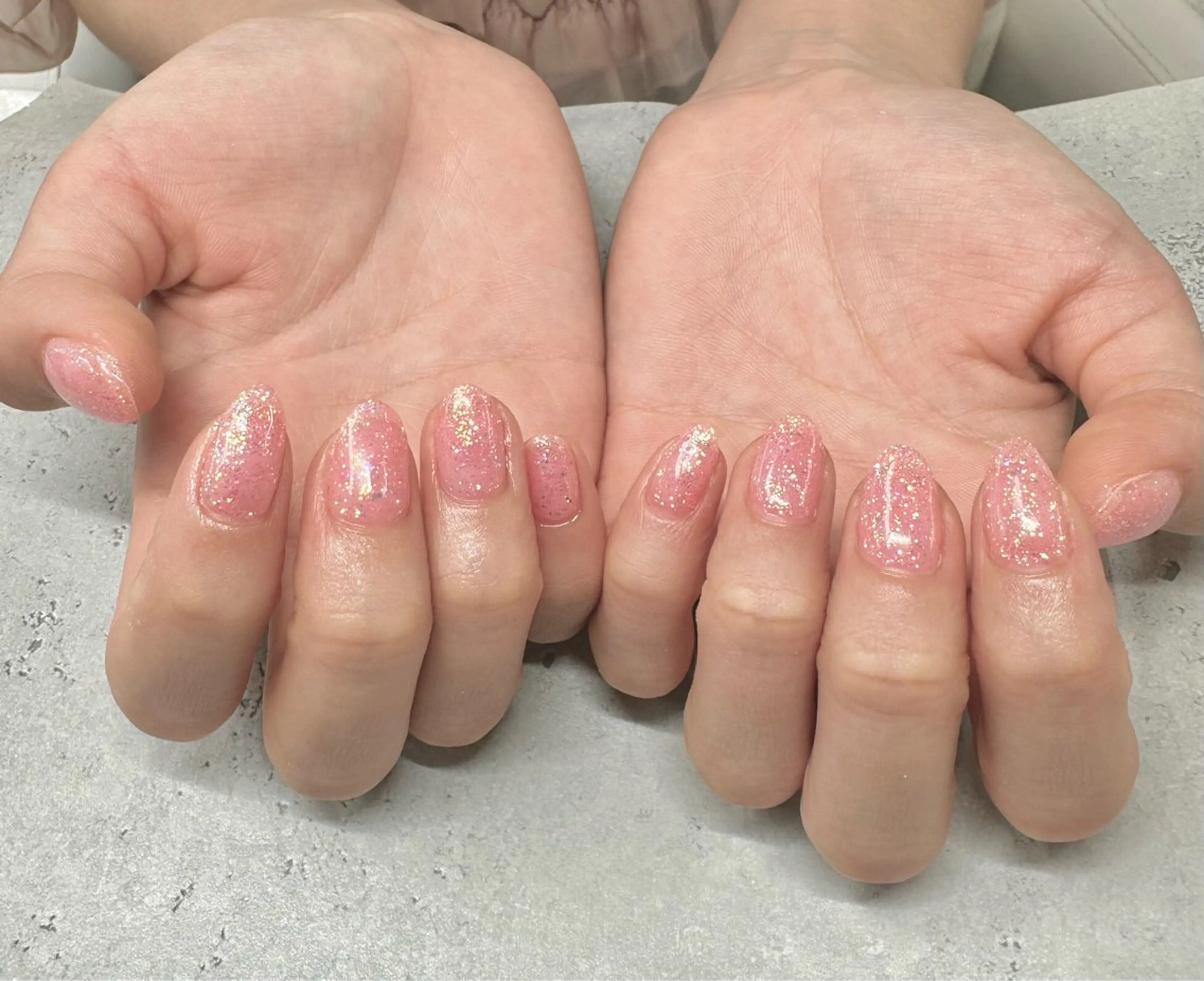 ネイル マハロネイルサロン横浜店所属・濱田 桃葉のネイルデザイン