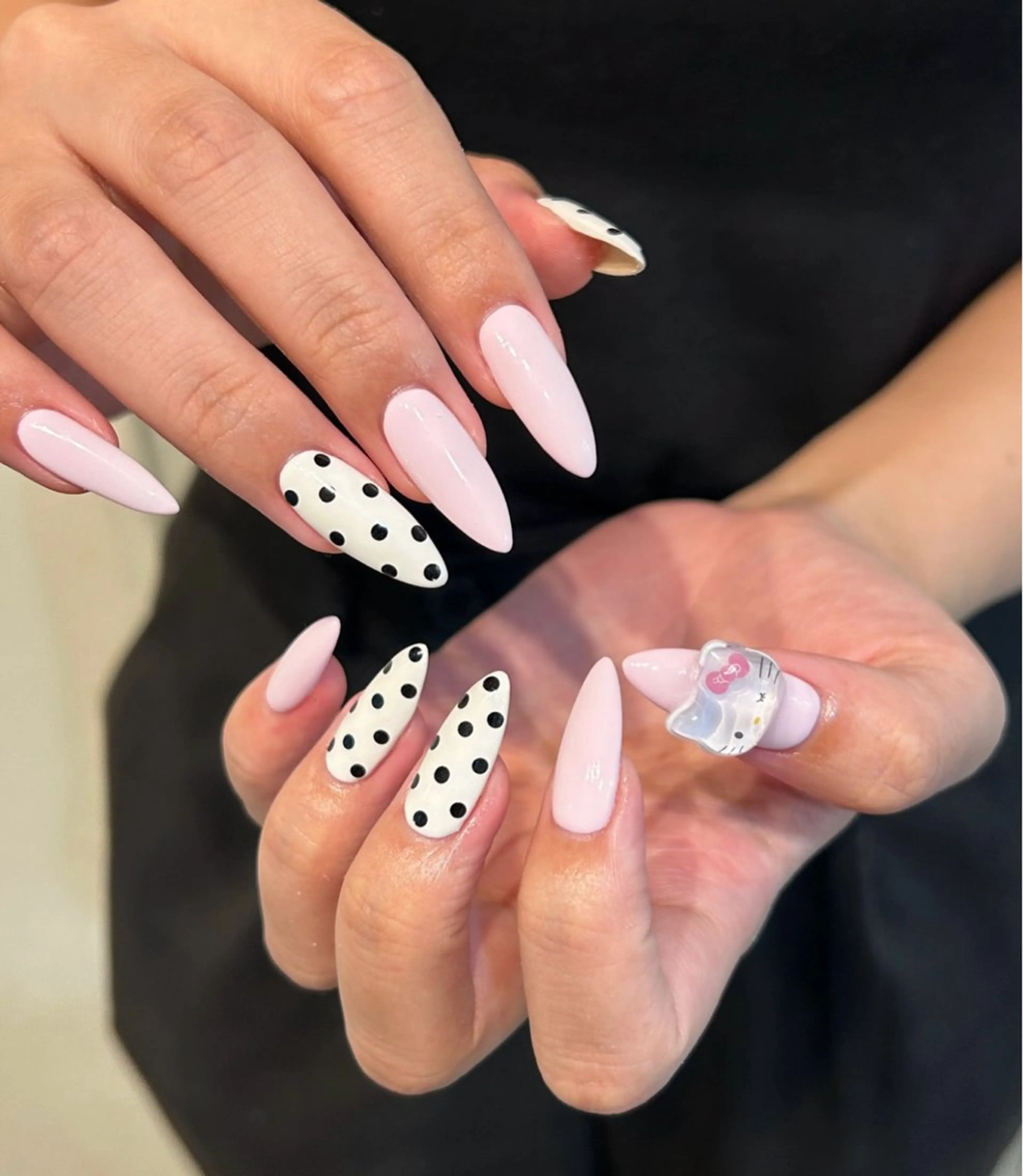 ネイル ハンドネイル BERA NAILSのネイルデザイン