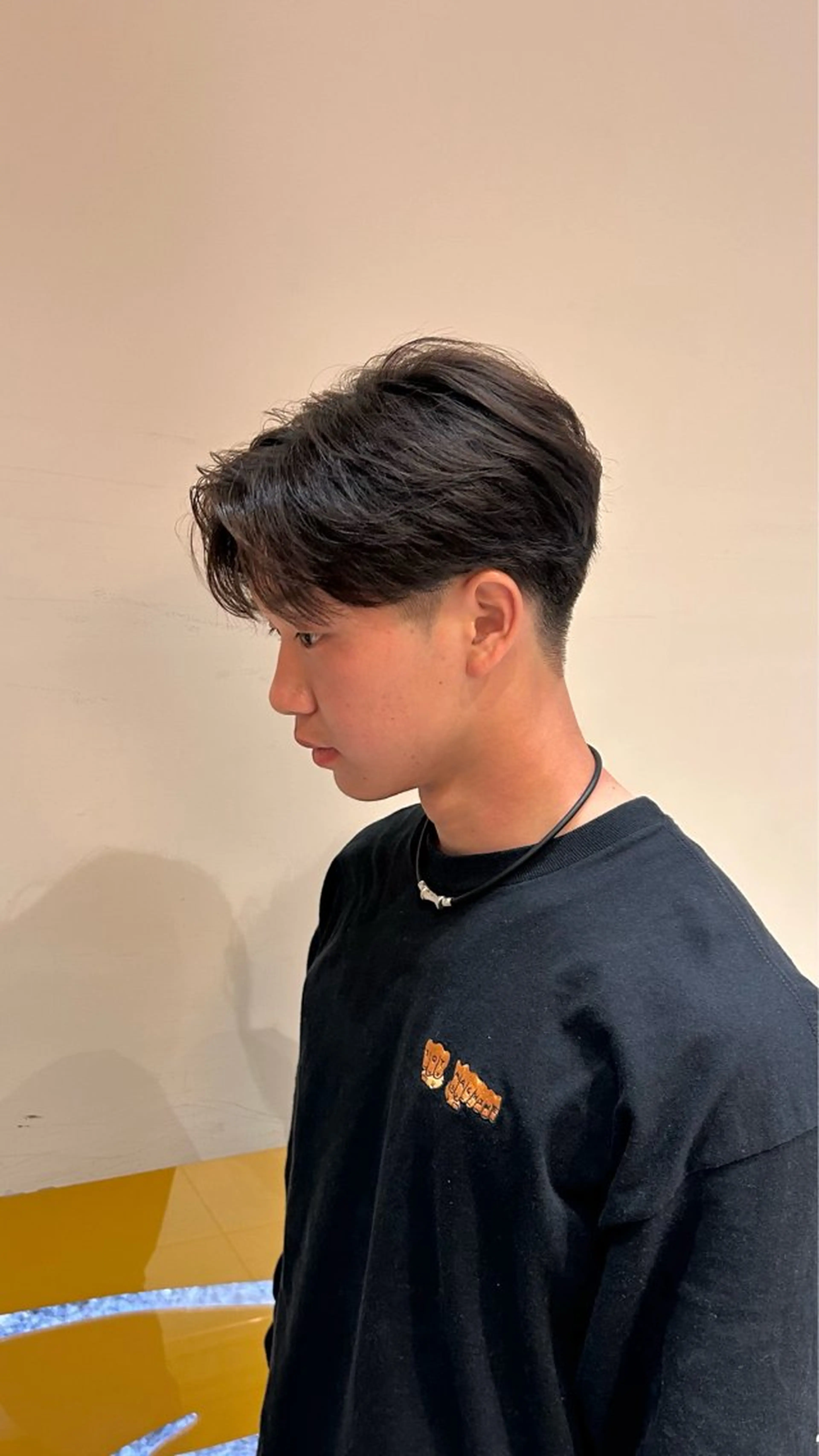 ショート パーマ メンズ フェザーパーマ メンズパーマ パーマ 村松 麻菜のヘアスタイル