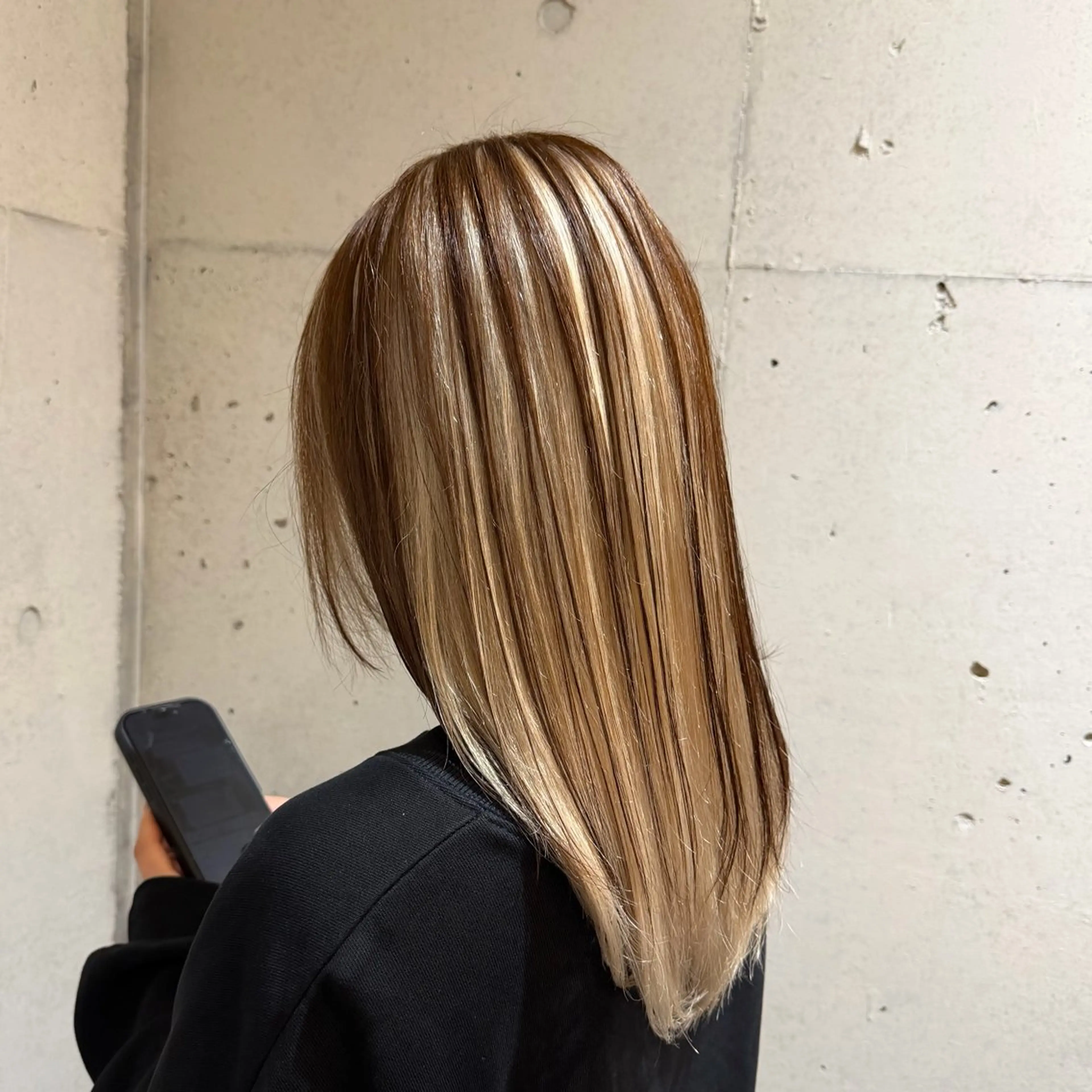 ミディアム カラー ヘアカラー トリートメント 🦖Maho🦖 ブリーチカラーのヘアスタイル