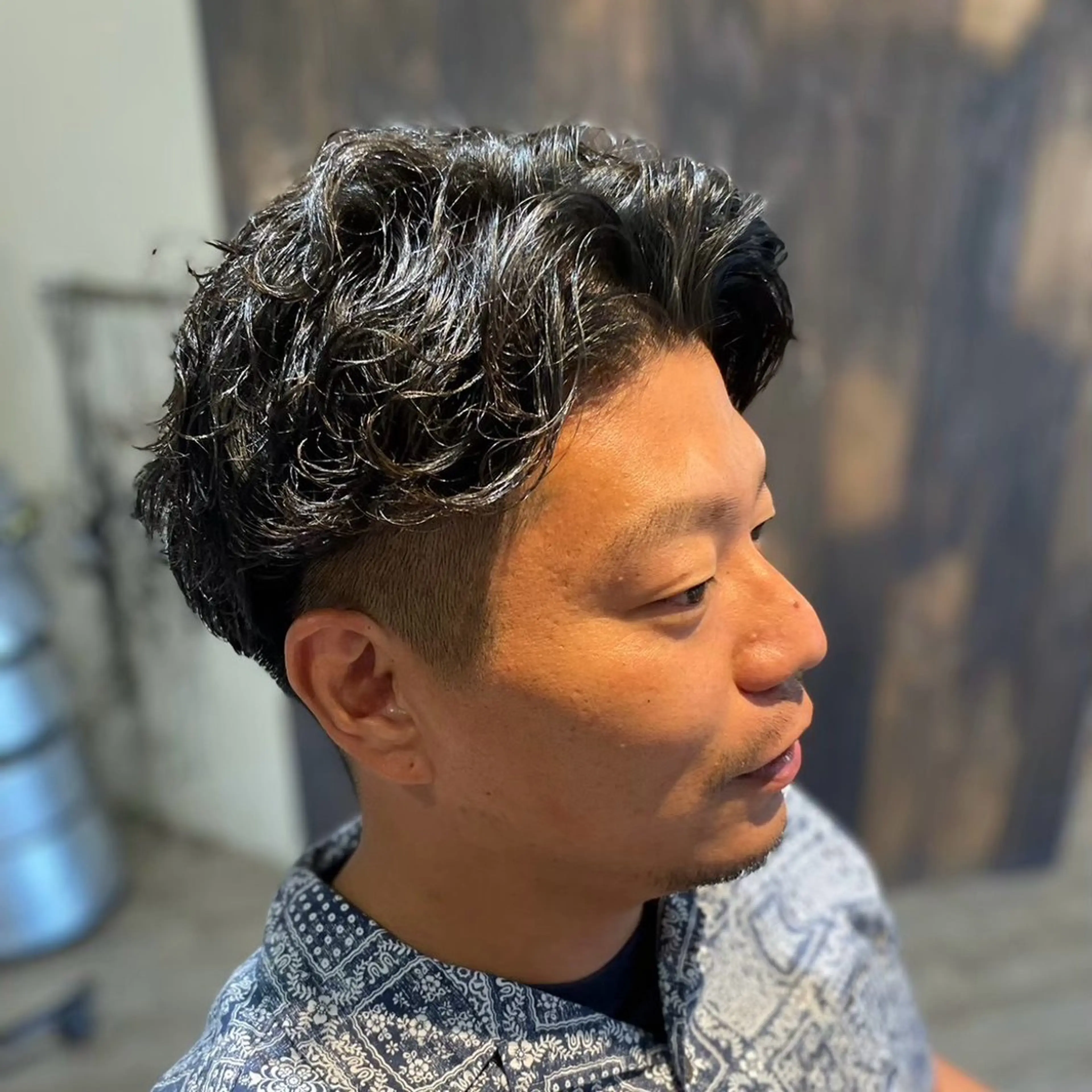 ショート パーマ ヘアアレンジ メンズ 刈り上げ 卒業式のヘアスタイル ショートヘア 🫧RYOグレージュ /透け感カラー🫧のヘアスタイル