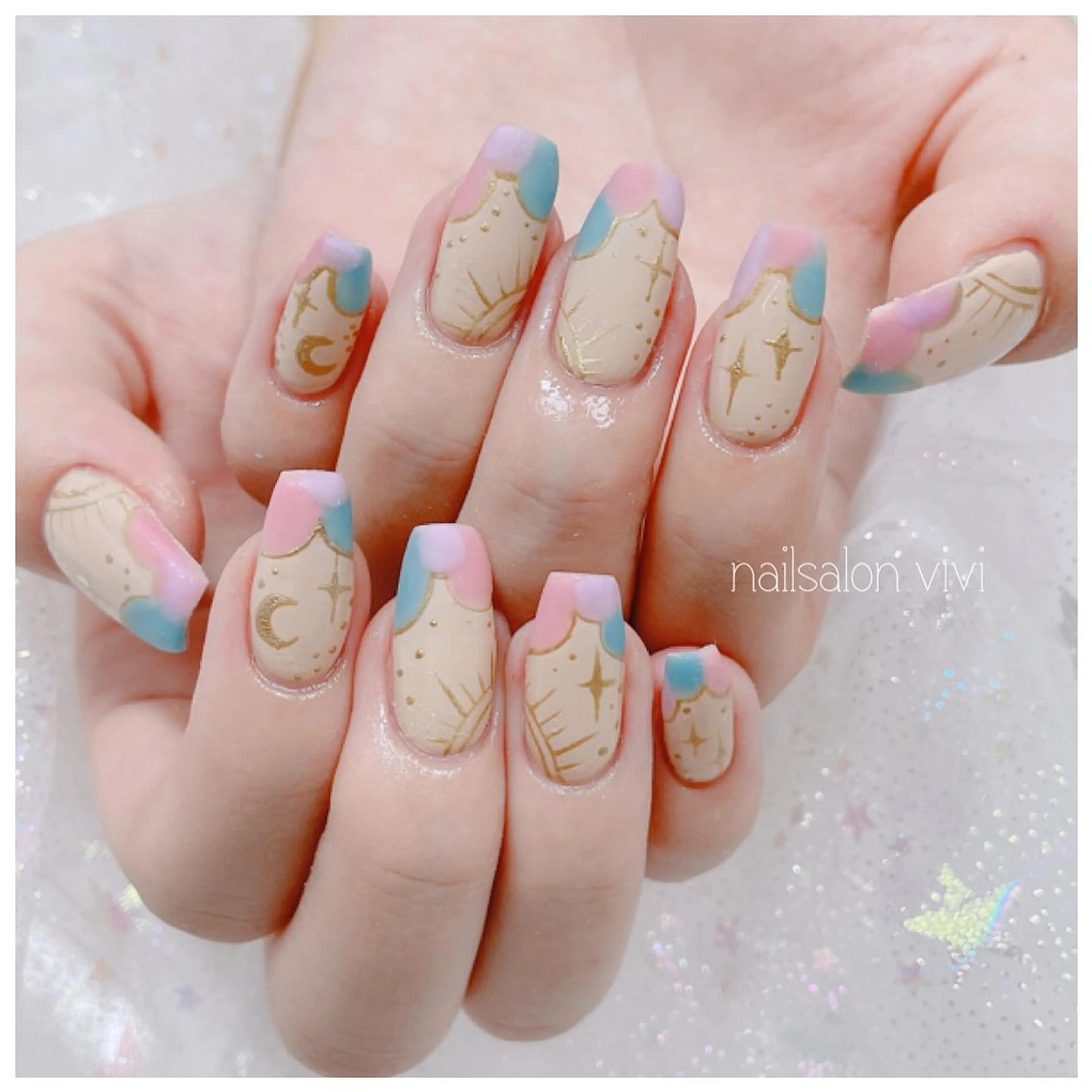 ネイル ＶＩＶＩ nailsalonのネイルデザイン