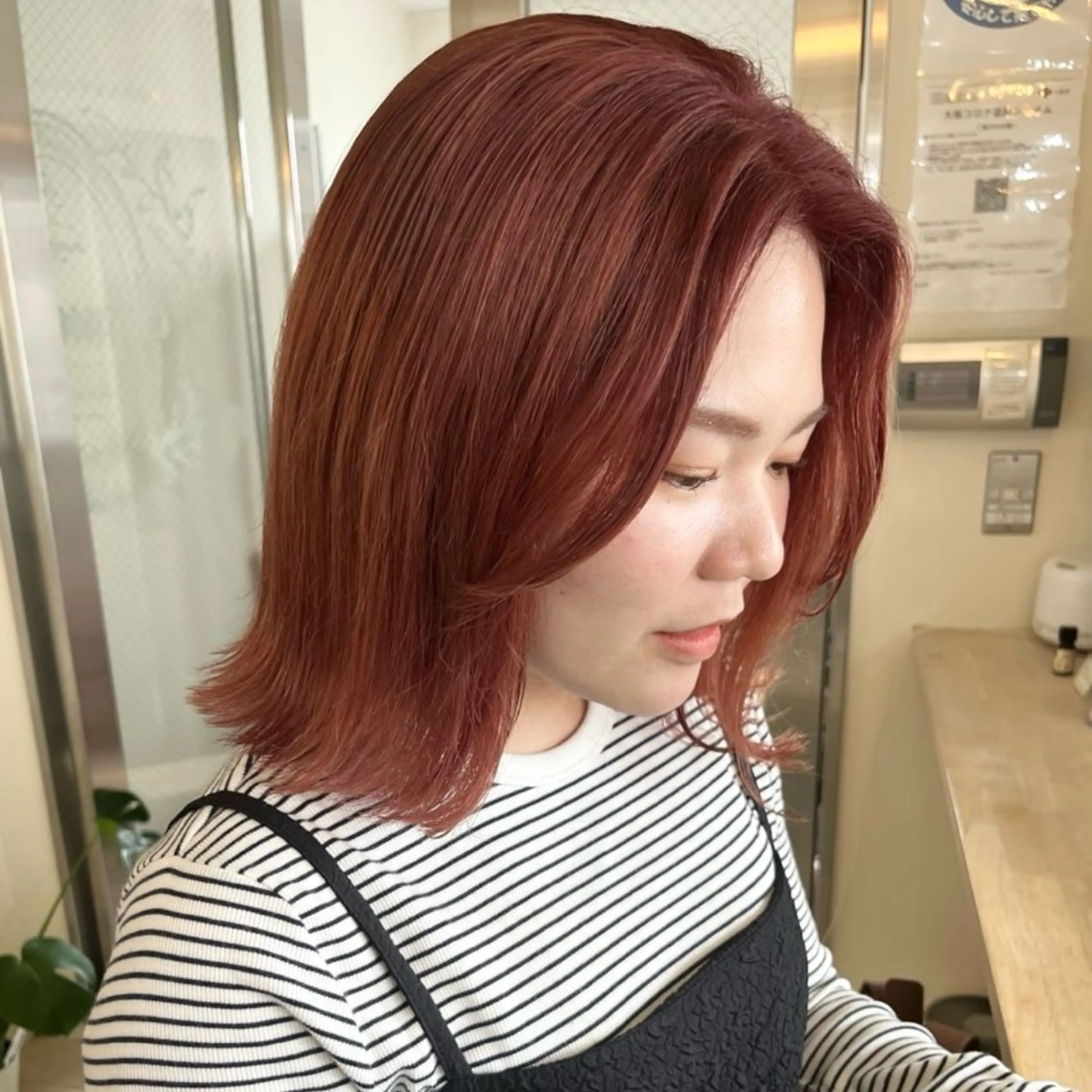 ミディアム カラー ヘアカラー トリートメント Yurika🕯️ 透明感カラー/ボブのヘアスタイル