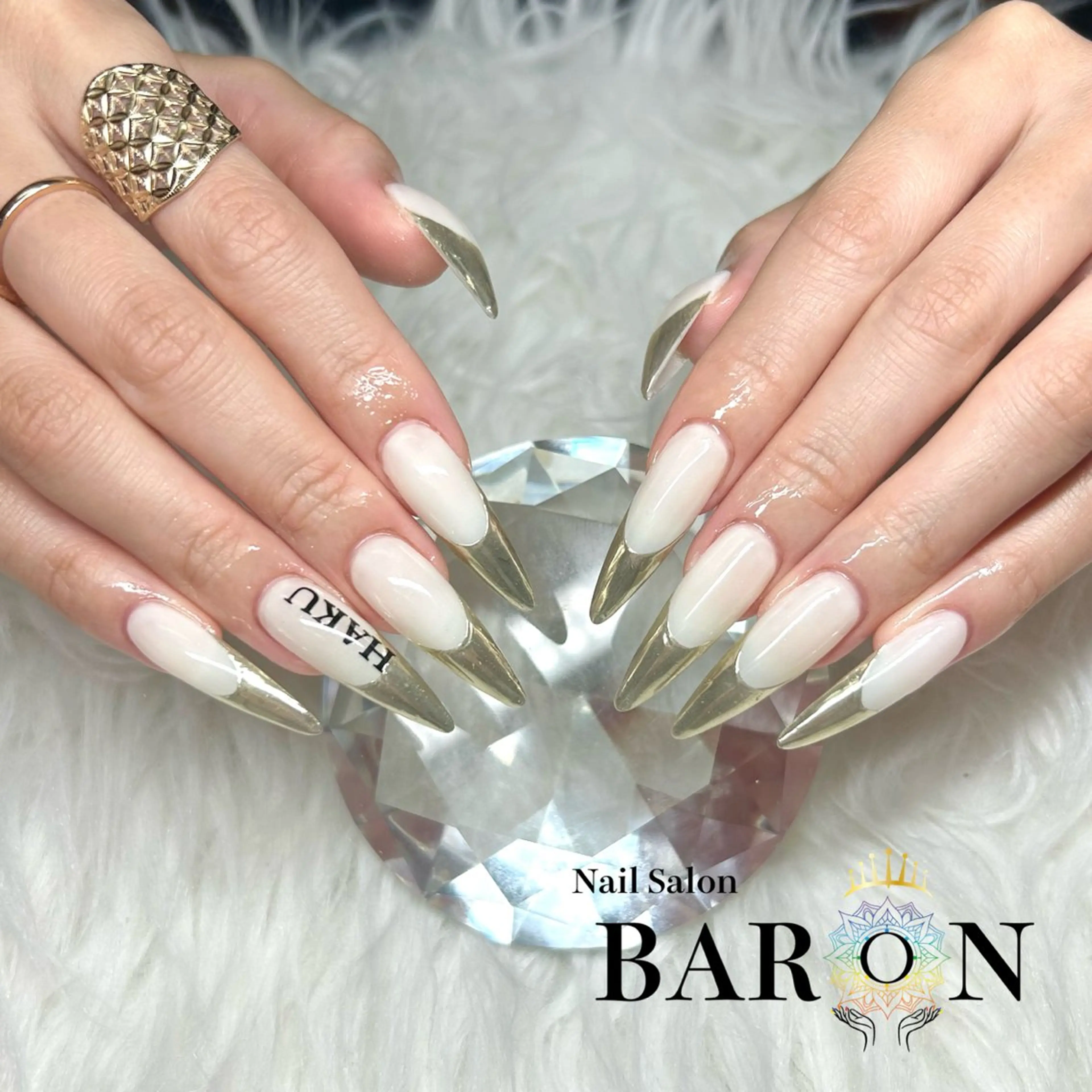 ネイル フレンチネイル ミラーネイル ハンドネイル ♛︎BARON♛︎ SUMIRE.のネイルデザイン