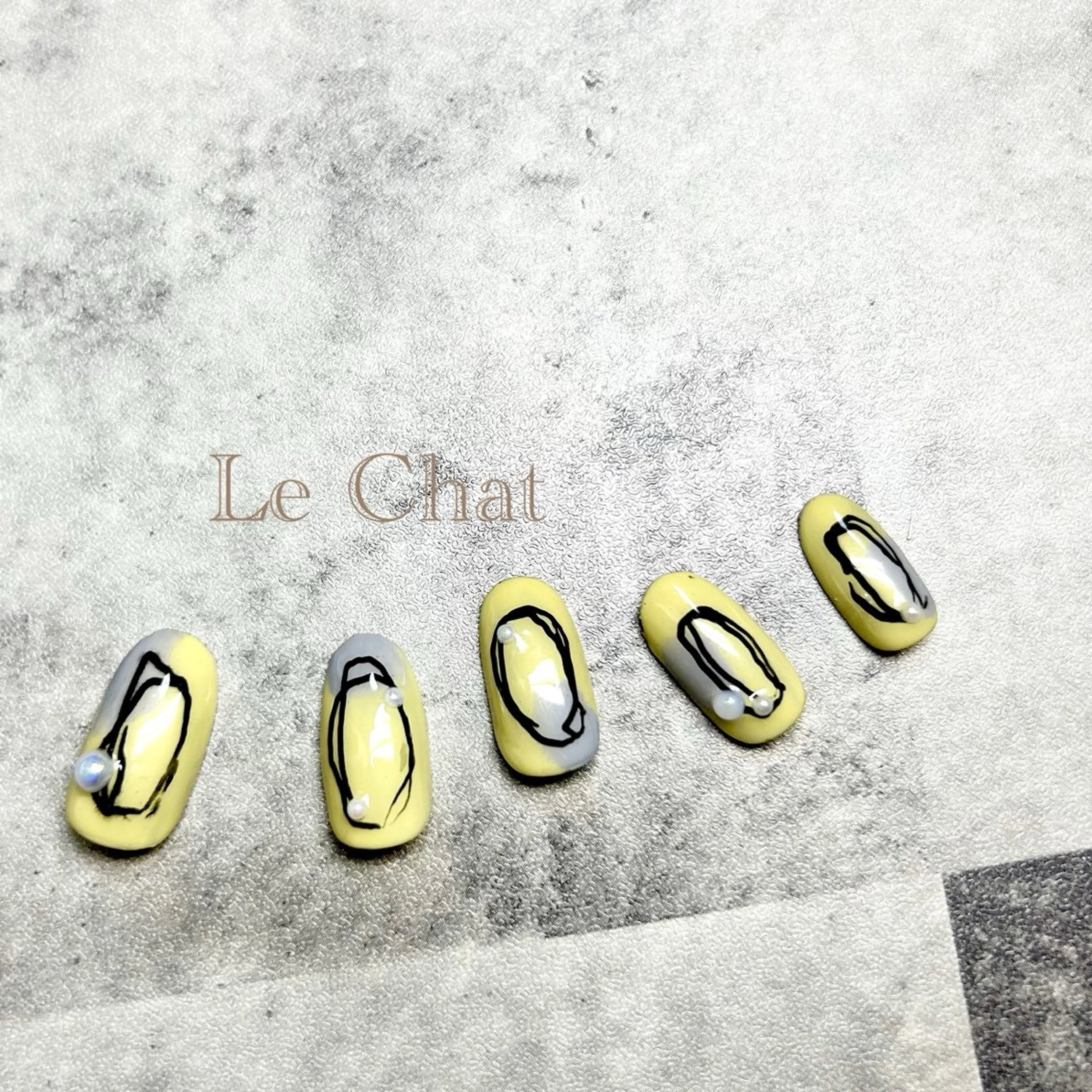 ネイル ニュアンスネイル Le Chat ASUKAのネイルデザイン