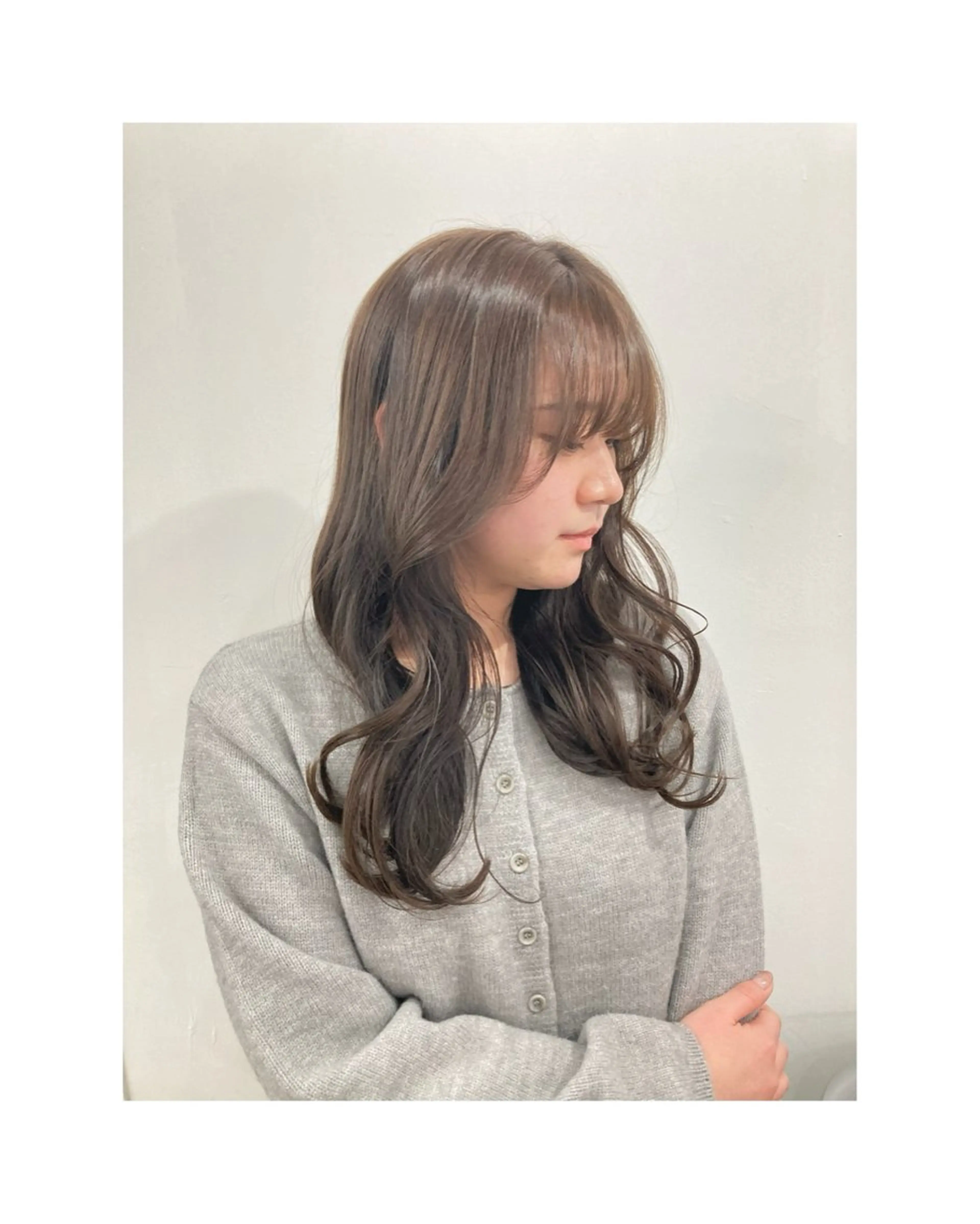 ロング hair studio Zen〜kalon所属・Jura／ハイライト ／ブリーチなしカラーのヘアスタイル