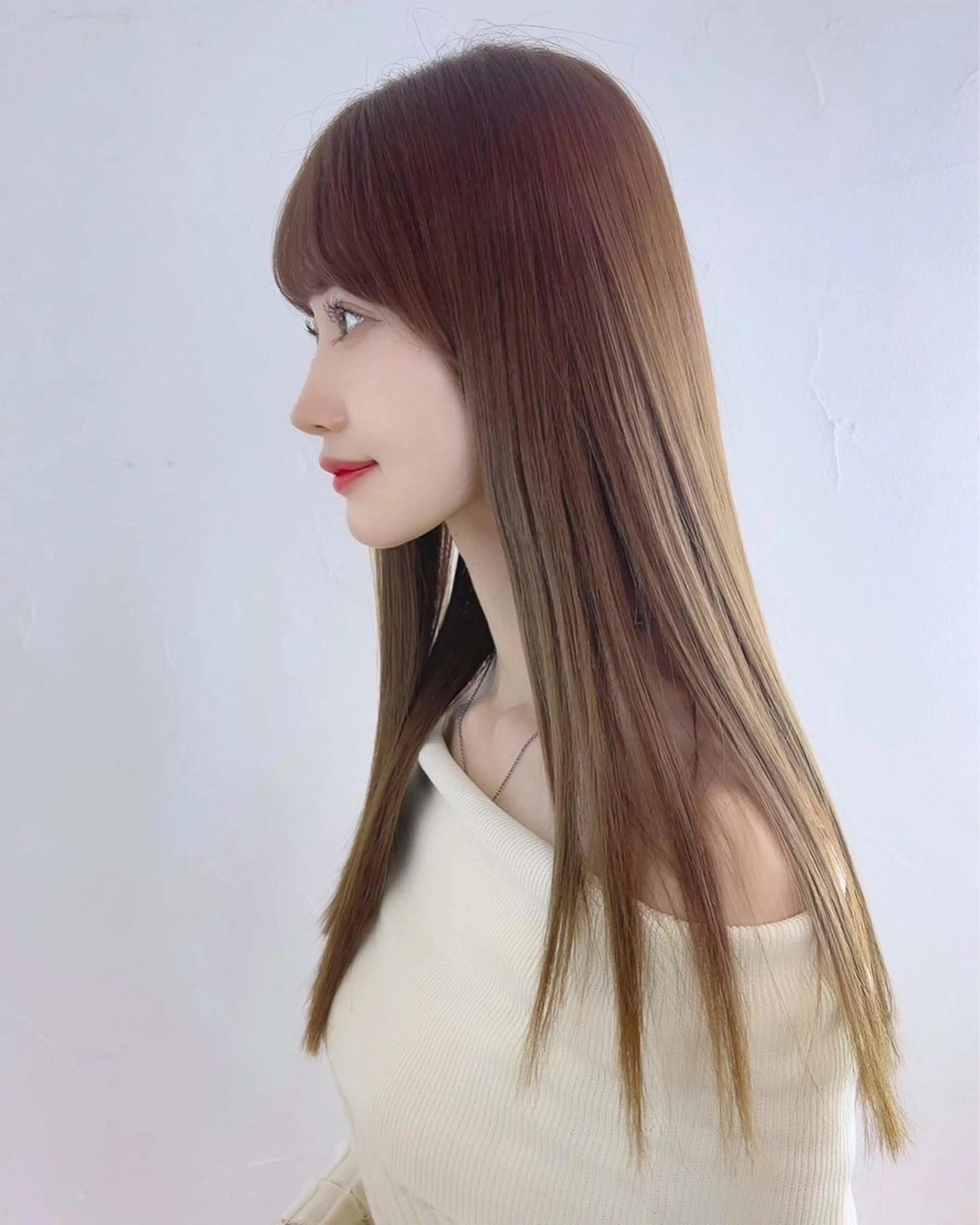 セミロング カット トリートメント 韓国ヘア🇰🇷 YURIYAのヘアスタイル