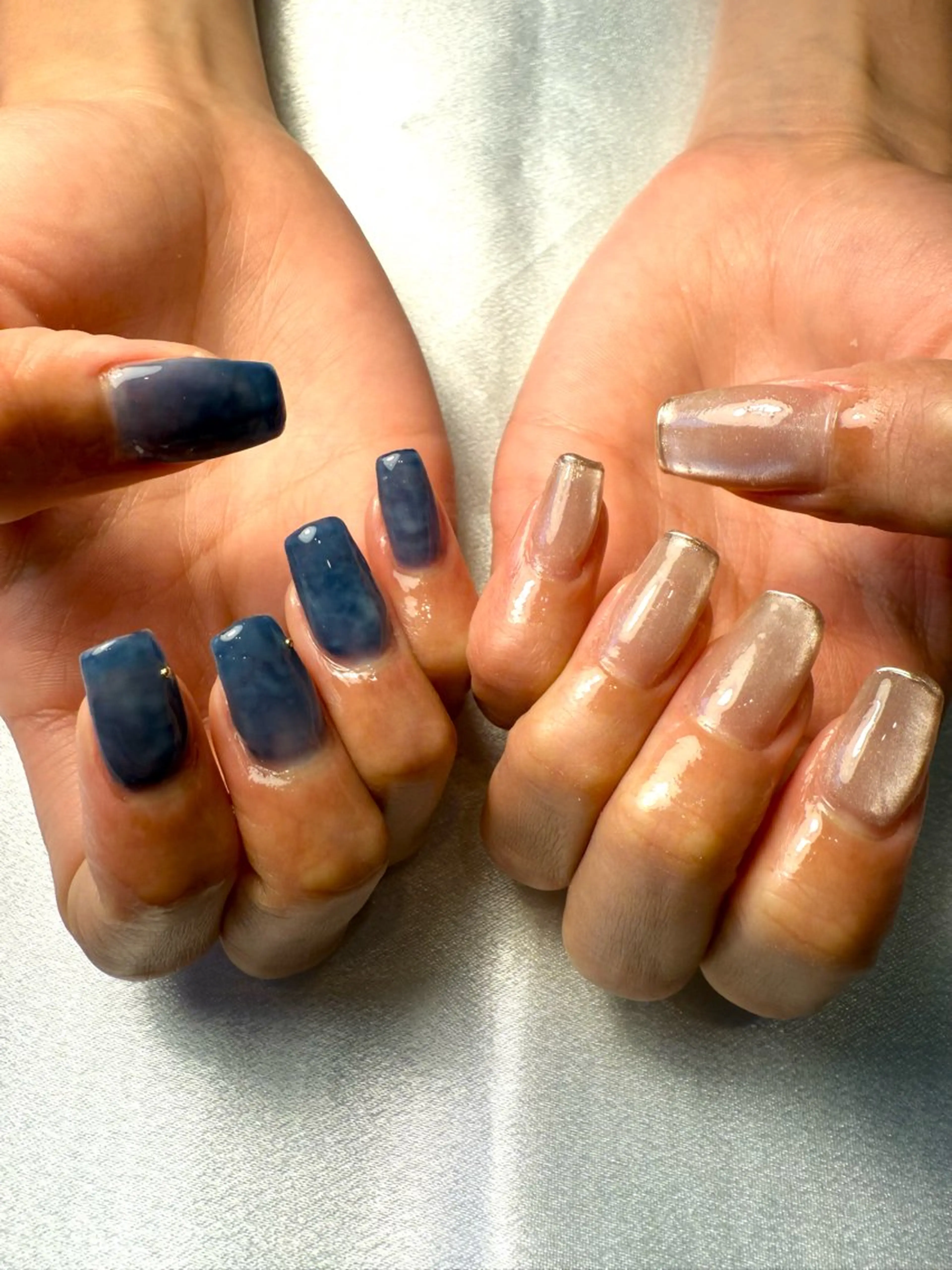 ネイル ブルー マグネットネイル ミラーネイル シンプルネイル ハンドネイル nail salon Estelleのネイルデザイン