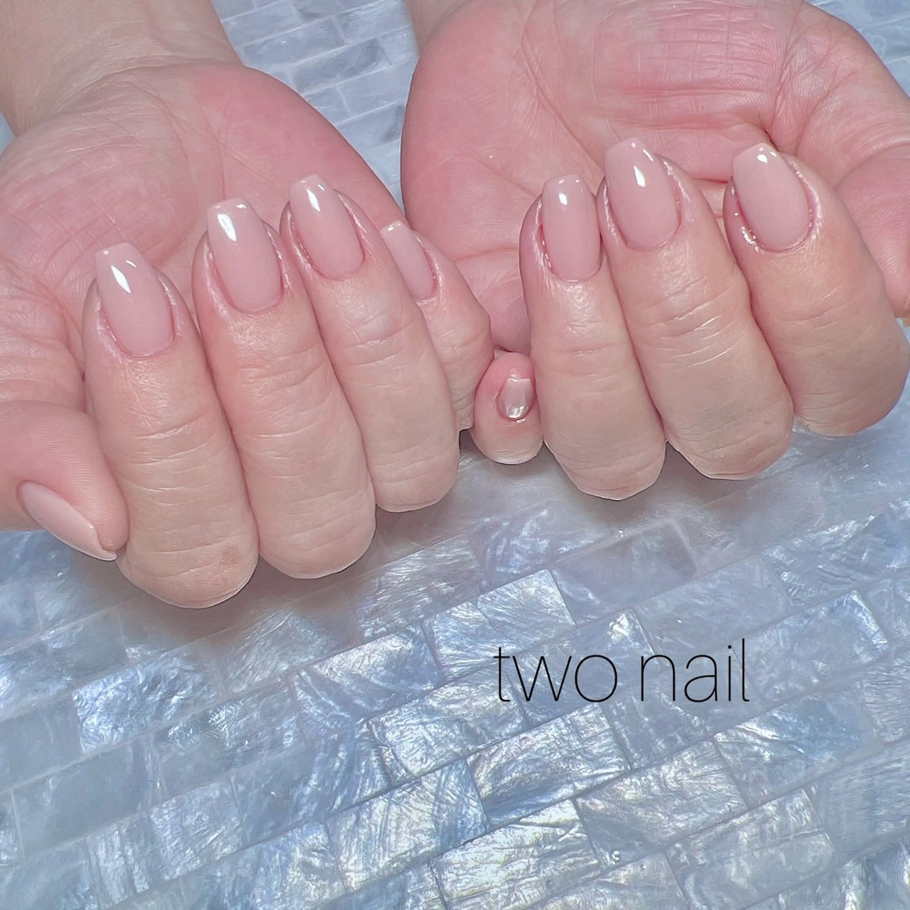 ネイル ネイルチップ ホワイト ハンドネイル two nailのネイルデザイン