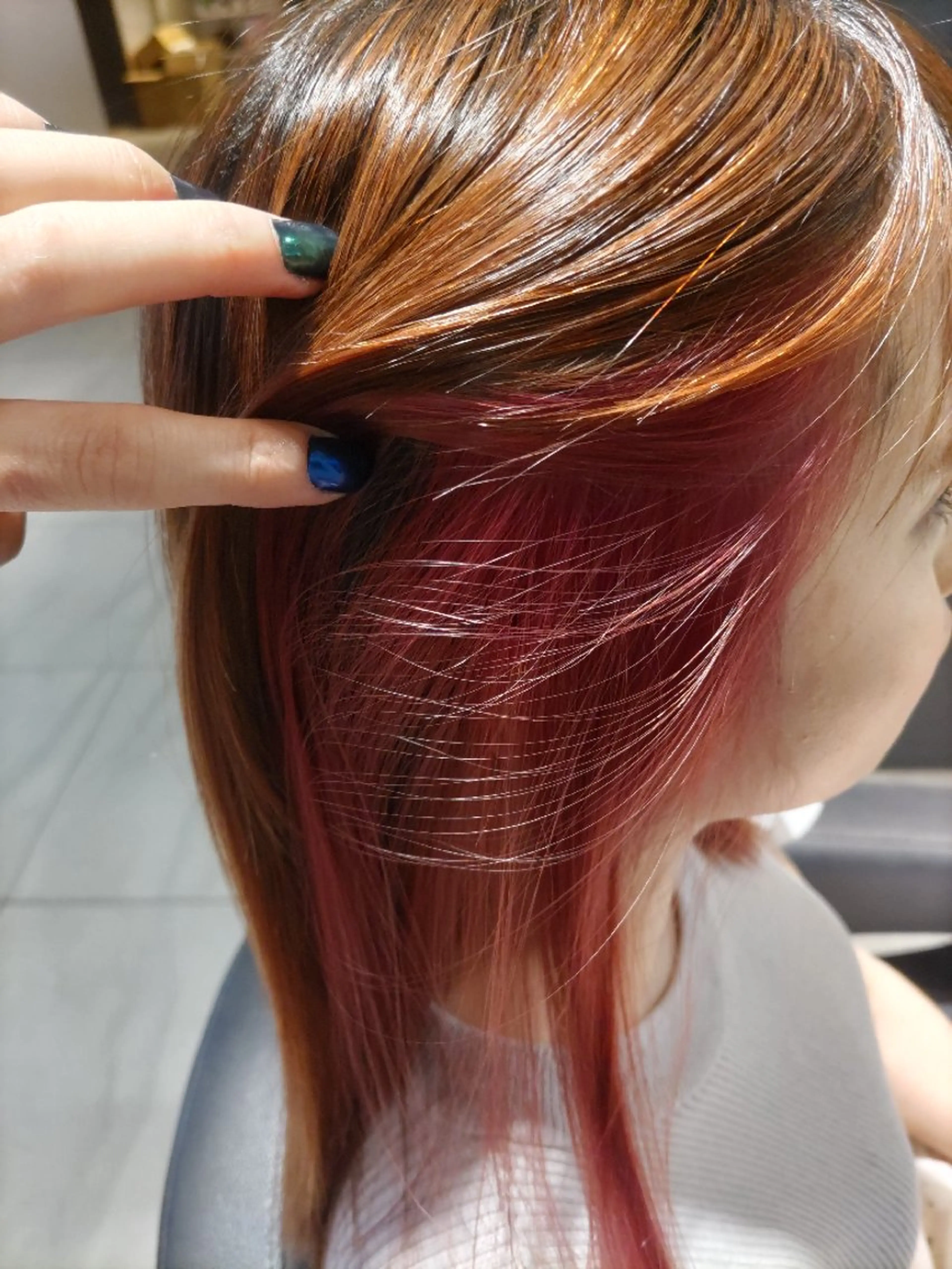 カラー 美容室Lee京橋店所属・Jrカラーリスト ゆみかのヘアスタイル