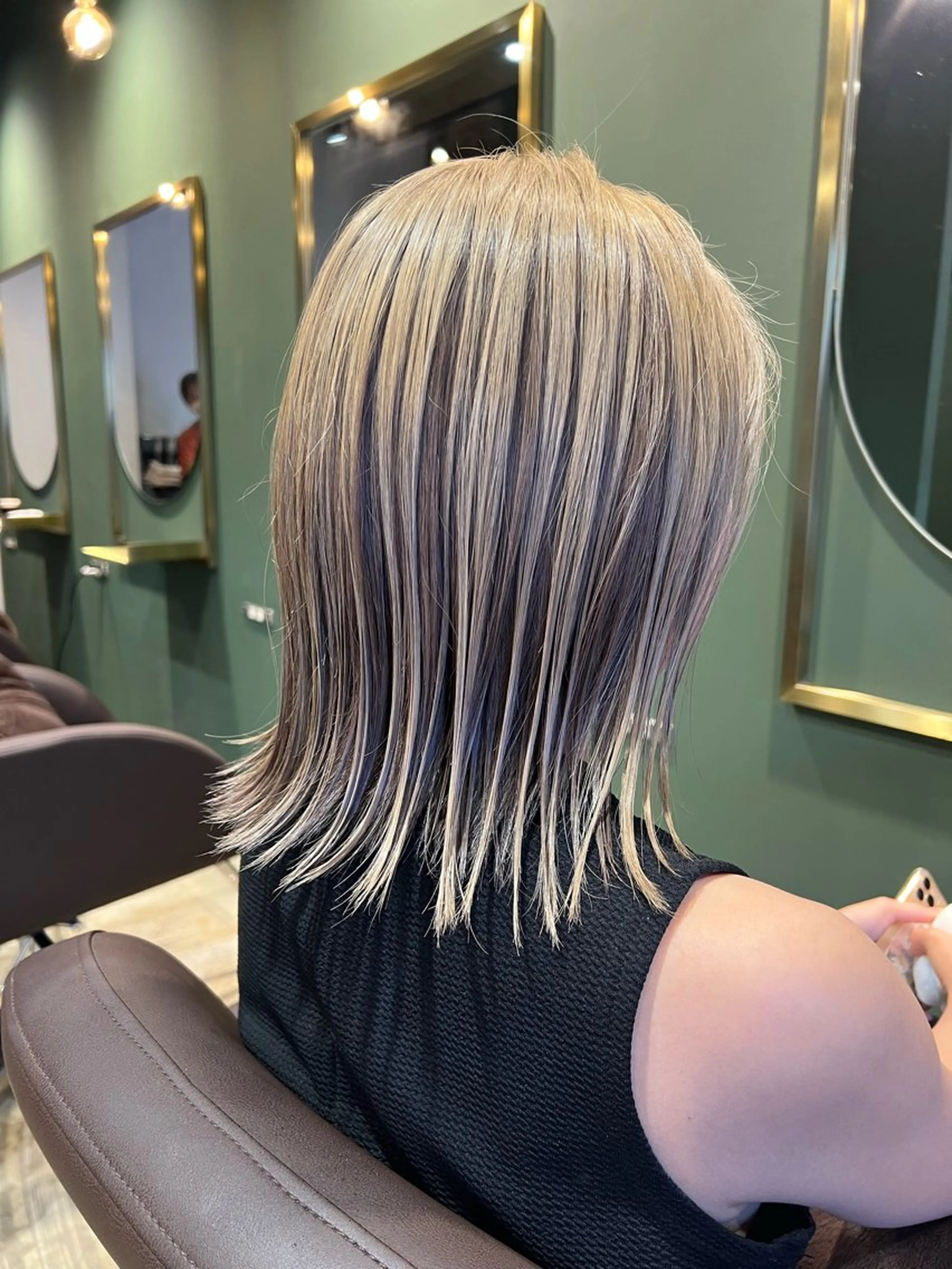 ミディアム カラー ヘアカラー トリートメント ヘッドスパ カラースペシャリスト しょう🧑🏼‍🎨のヘアスタイル