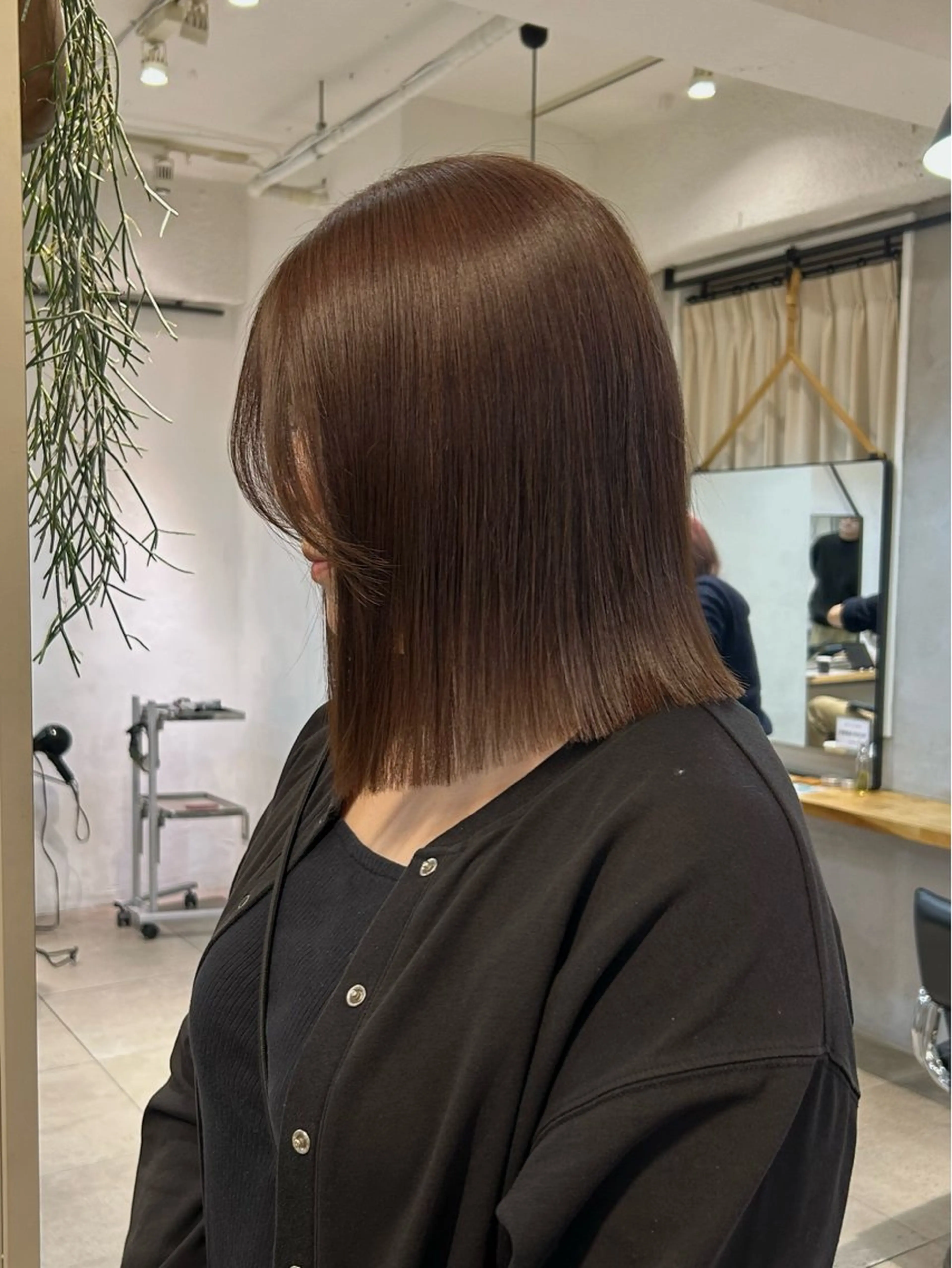 ミディアム カラー カット ヘアカラー トリートメント moeka 表参道のヘアスタイル