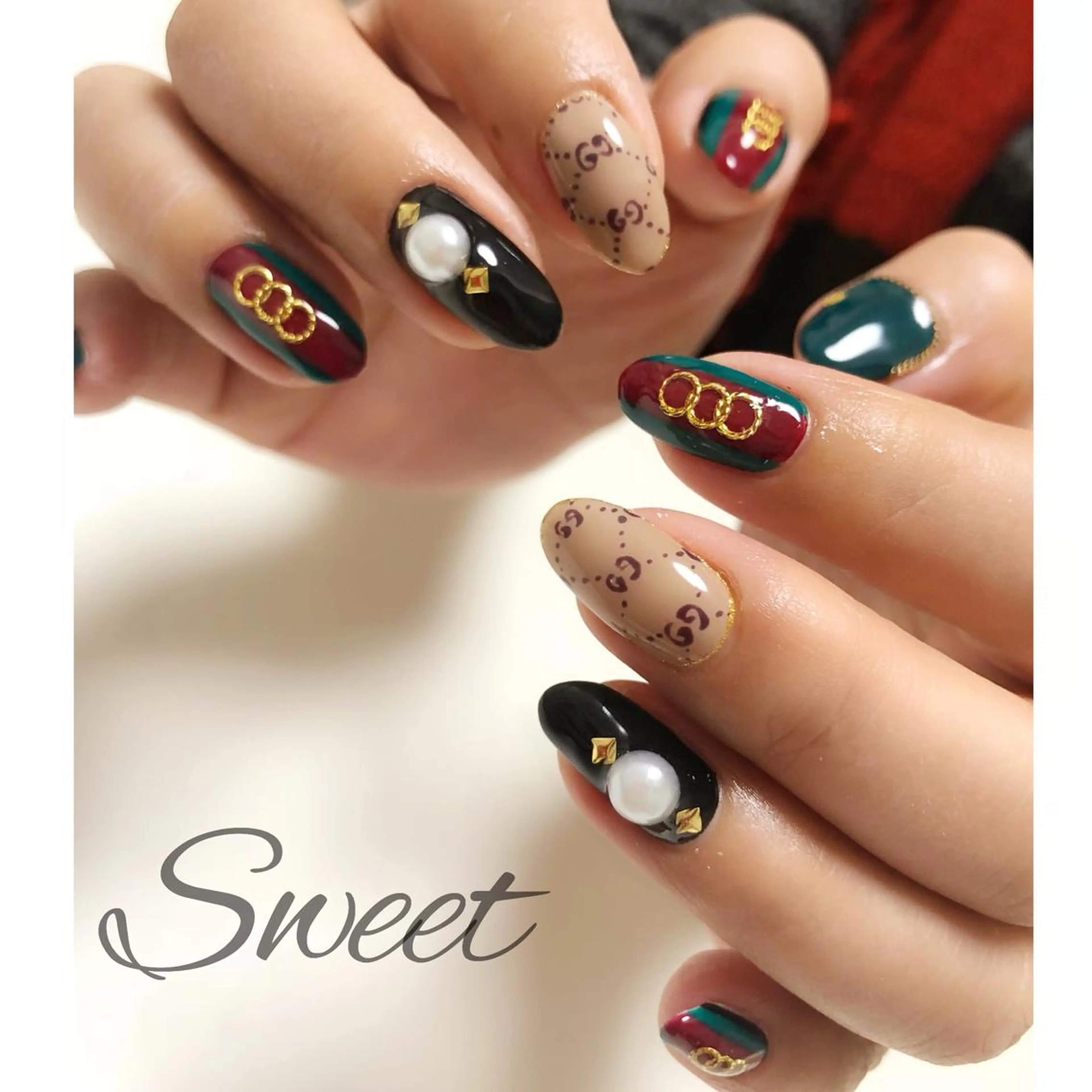 ネイル sweet 仲野陽子のネイルデザイン