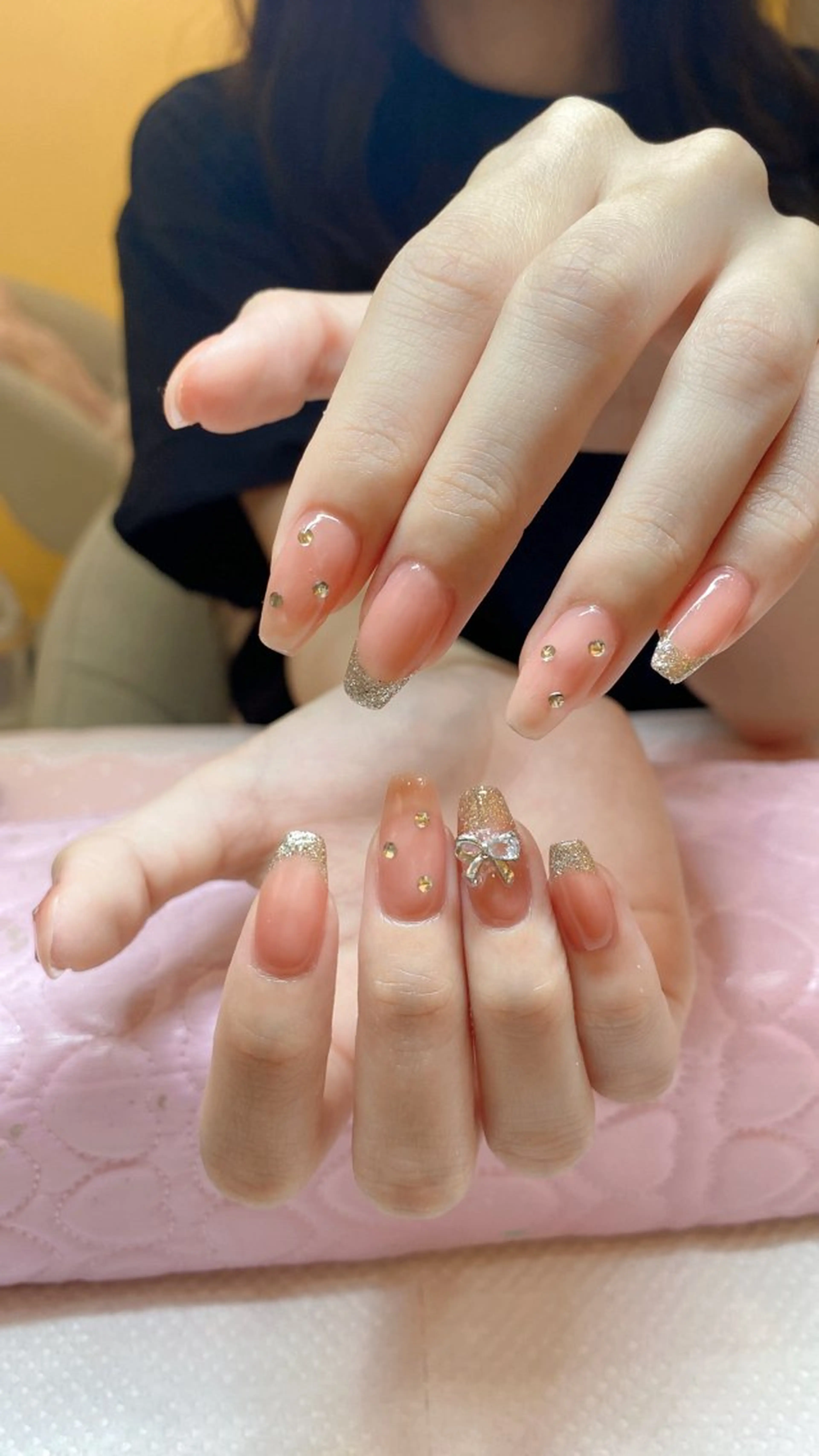 ネイル LEDアイラッシュ ∩_∩アオイのマツエク・マツパデザイン