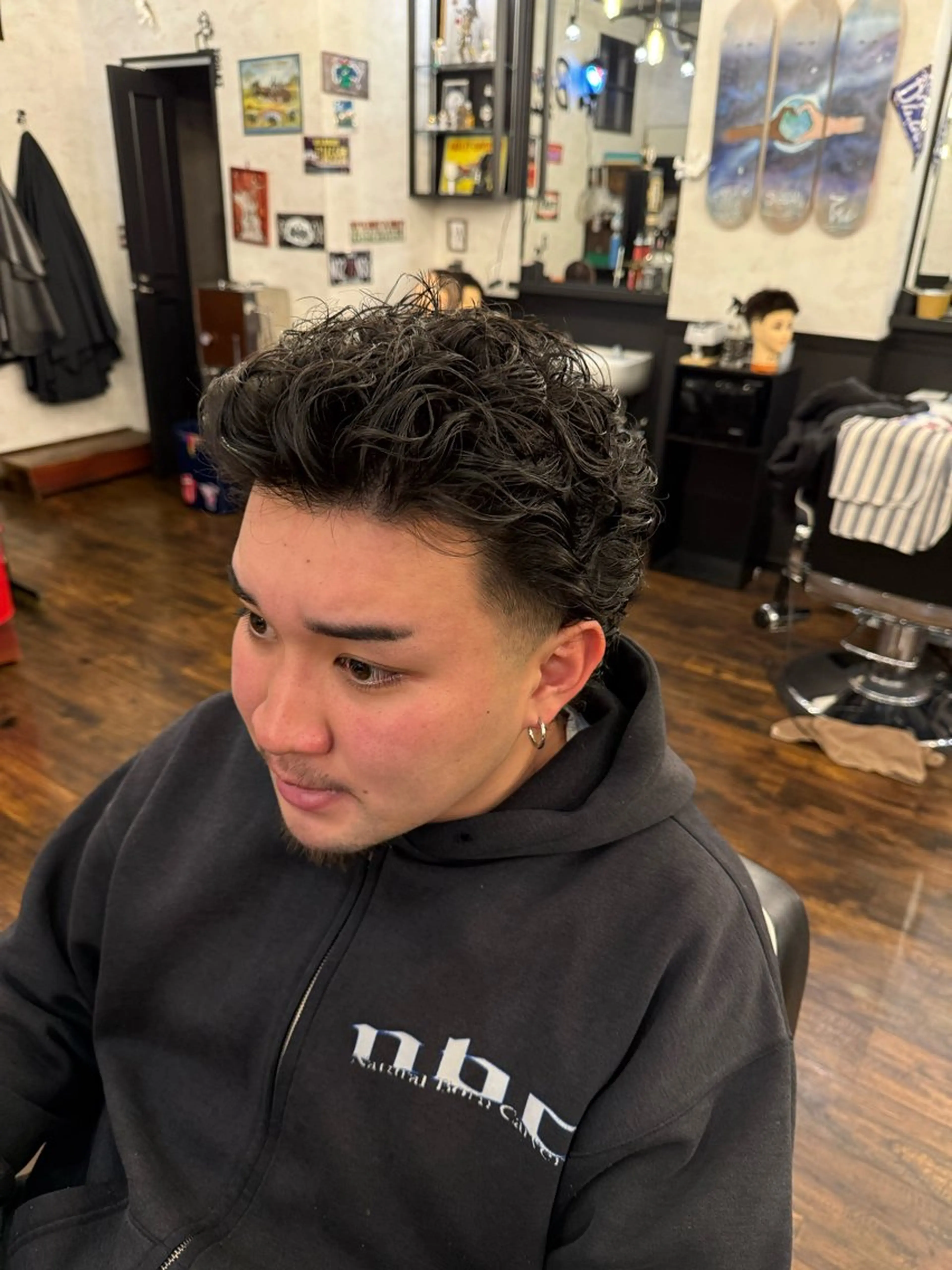 ミディアム brotokyo田代 恭成　有楽町のヘアスタイル