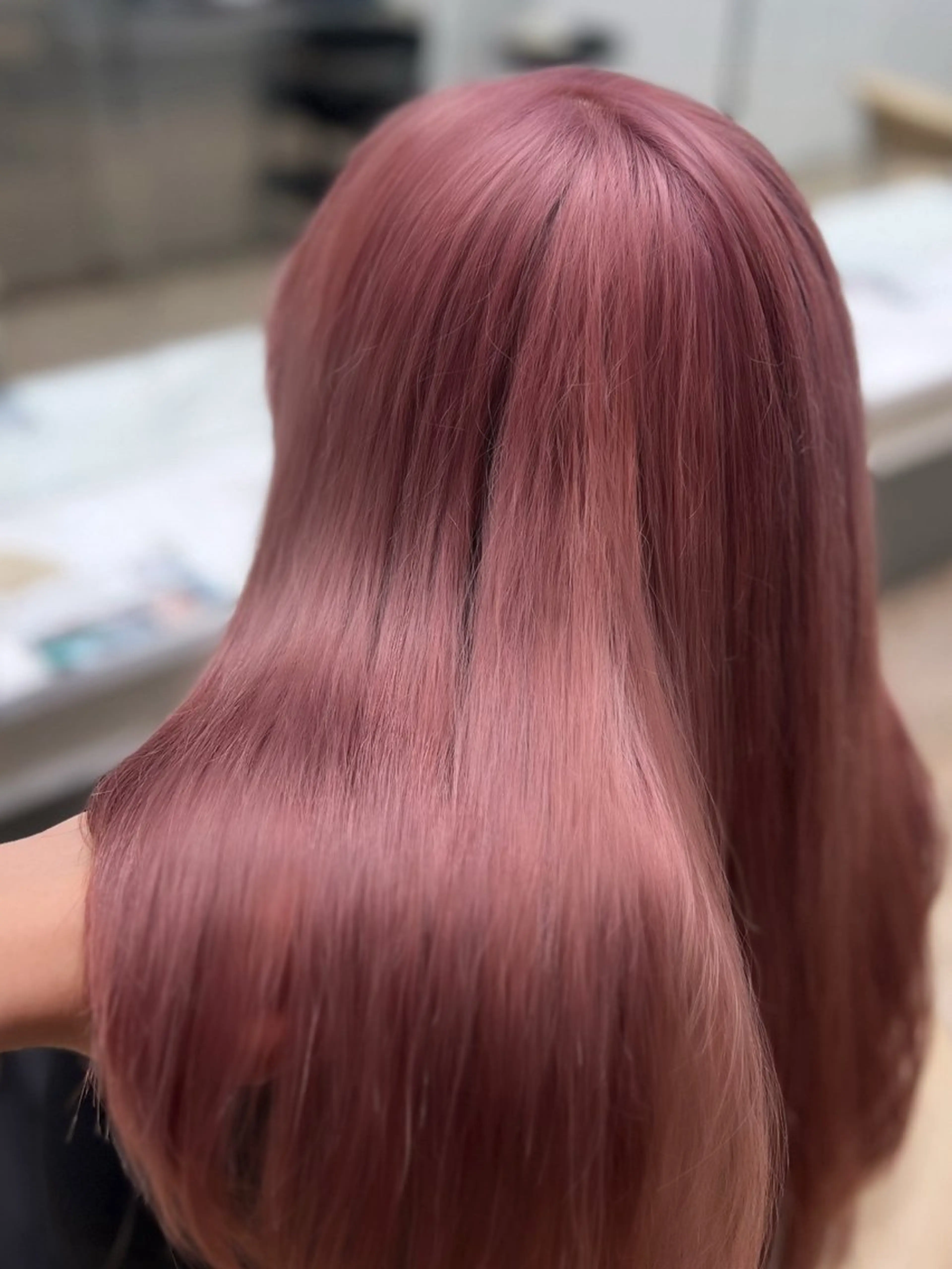 ロング カラー 髪質改善/透明感/ ブリーチ/桃谷翼のヘアスタイル