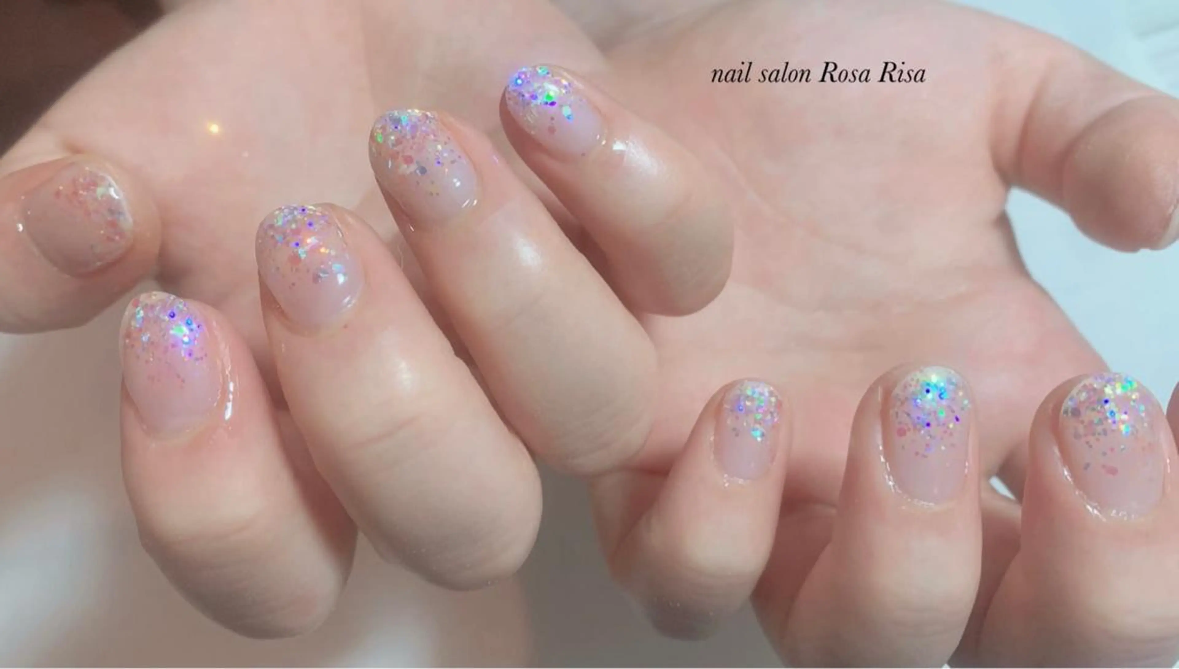 ショート ネイル ハンドネイル ネイルスタジオ シェイクユアハンズのネイルデザイン