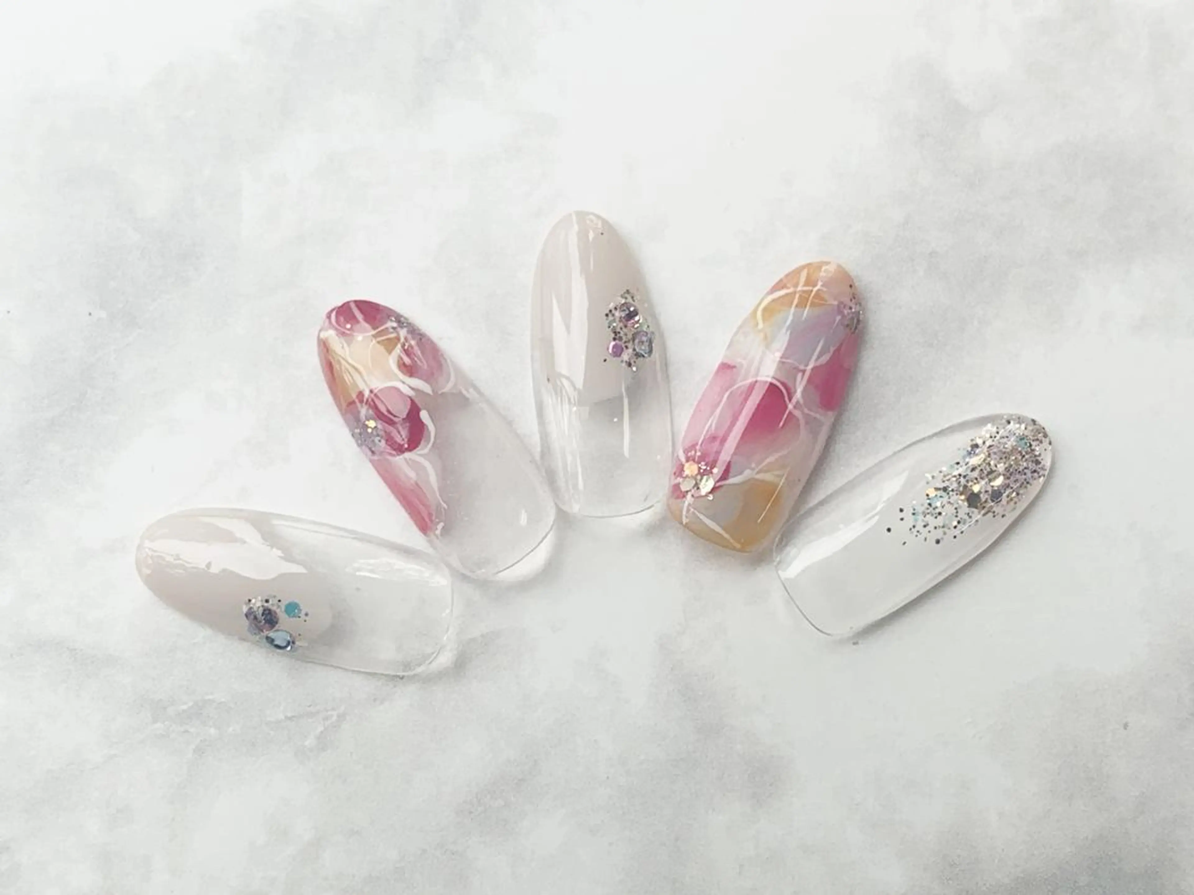 ネイル orbe 立石のネイルデザイン