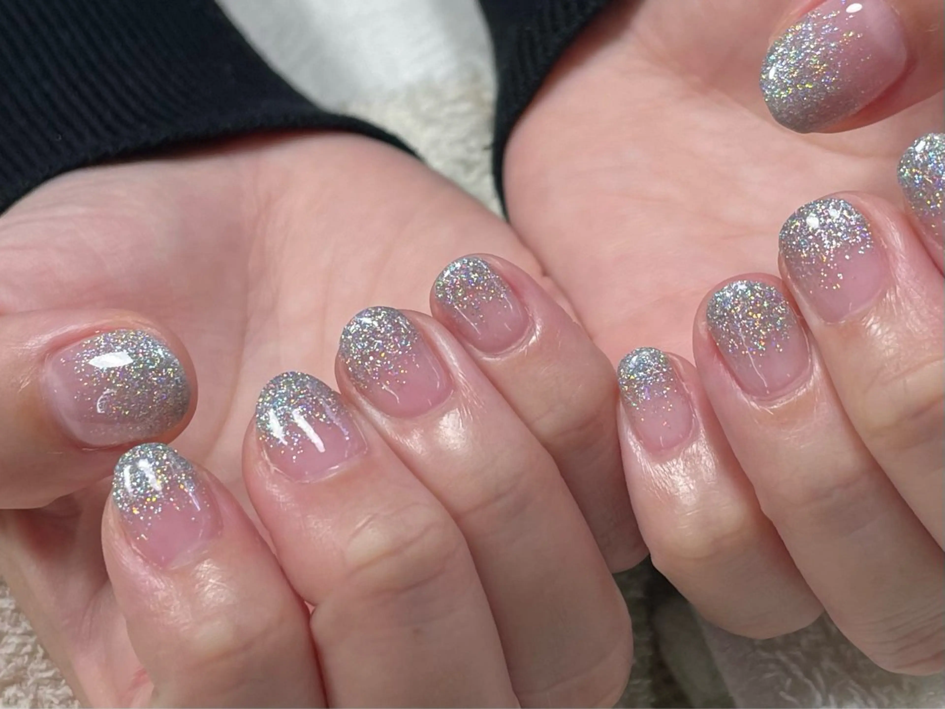 ネイル グラデーション キラキラネイル ラメ(グリッター) ラメグラデーション ハンドネイル Nail Salon JEWEL所属・JEWEL 宜野湾店 TAKAESUのネイルデザイン