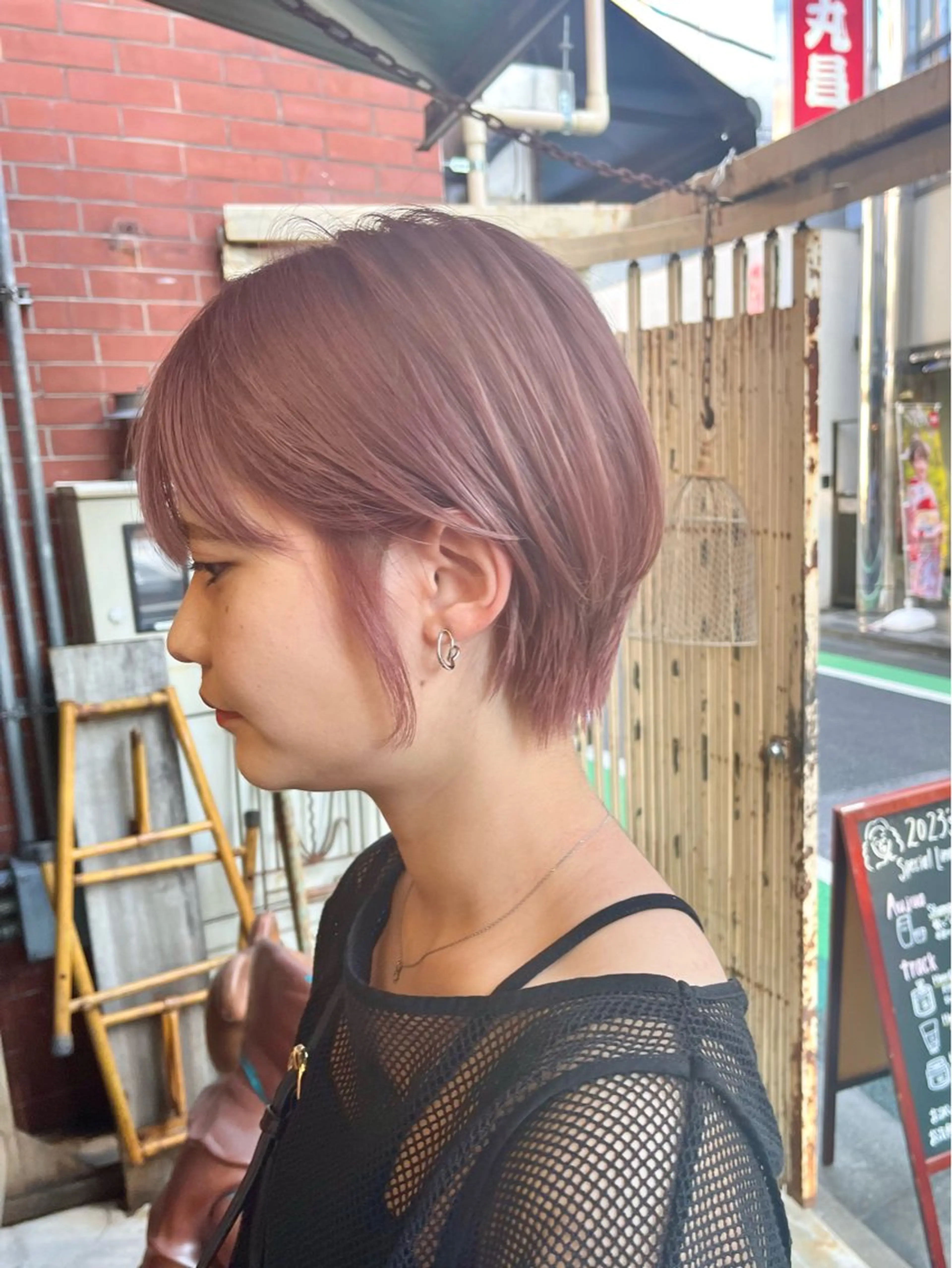 ショート カラー カット ヘアカラー トリートメント うるツヤハイトーン✨ /西川郁巳のヘアスタイル