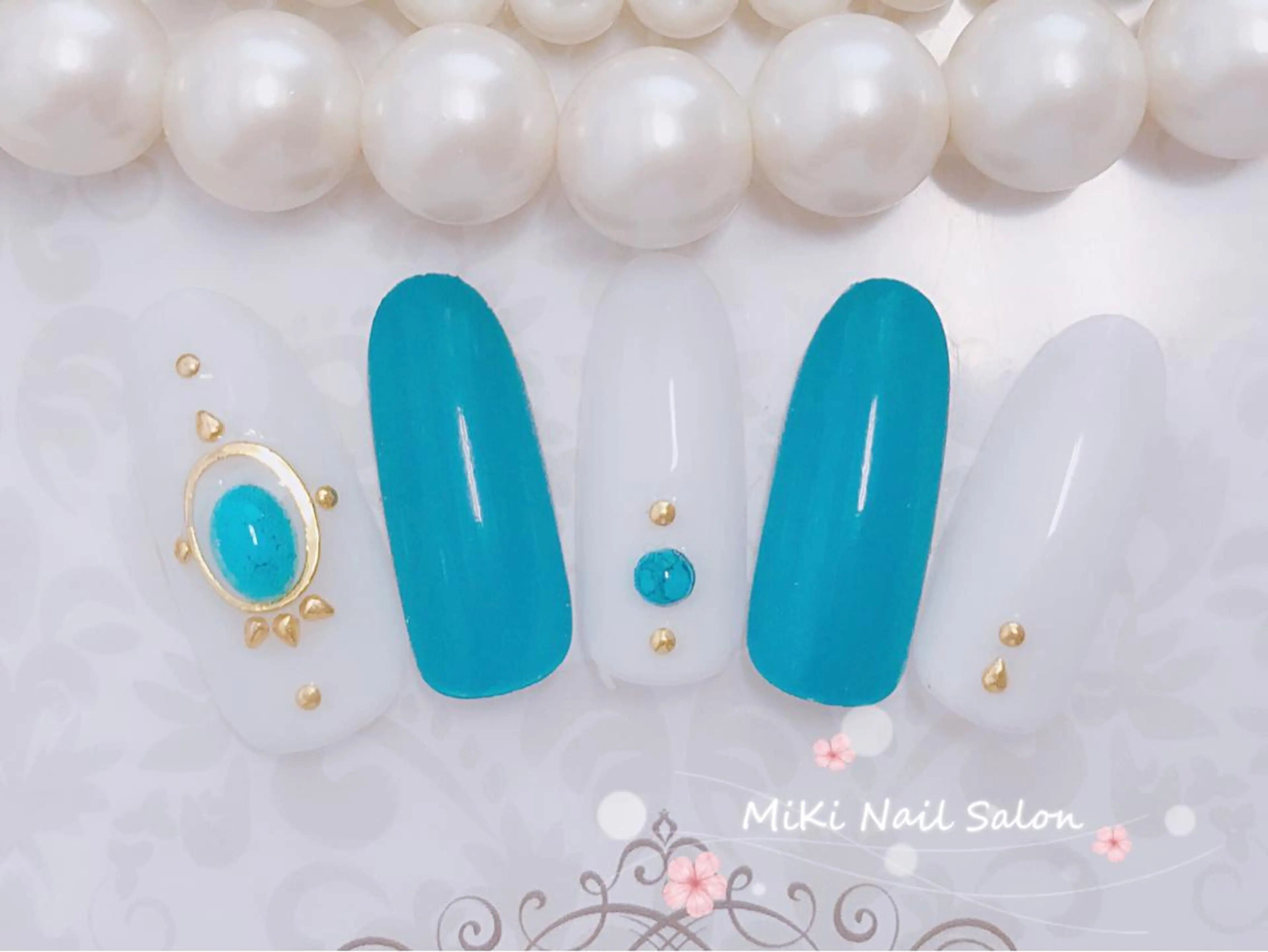 ネイル MiKi Nai池袋 長さだし得意のネイルデザイン
