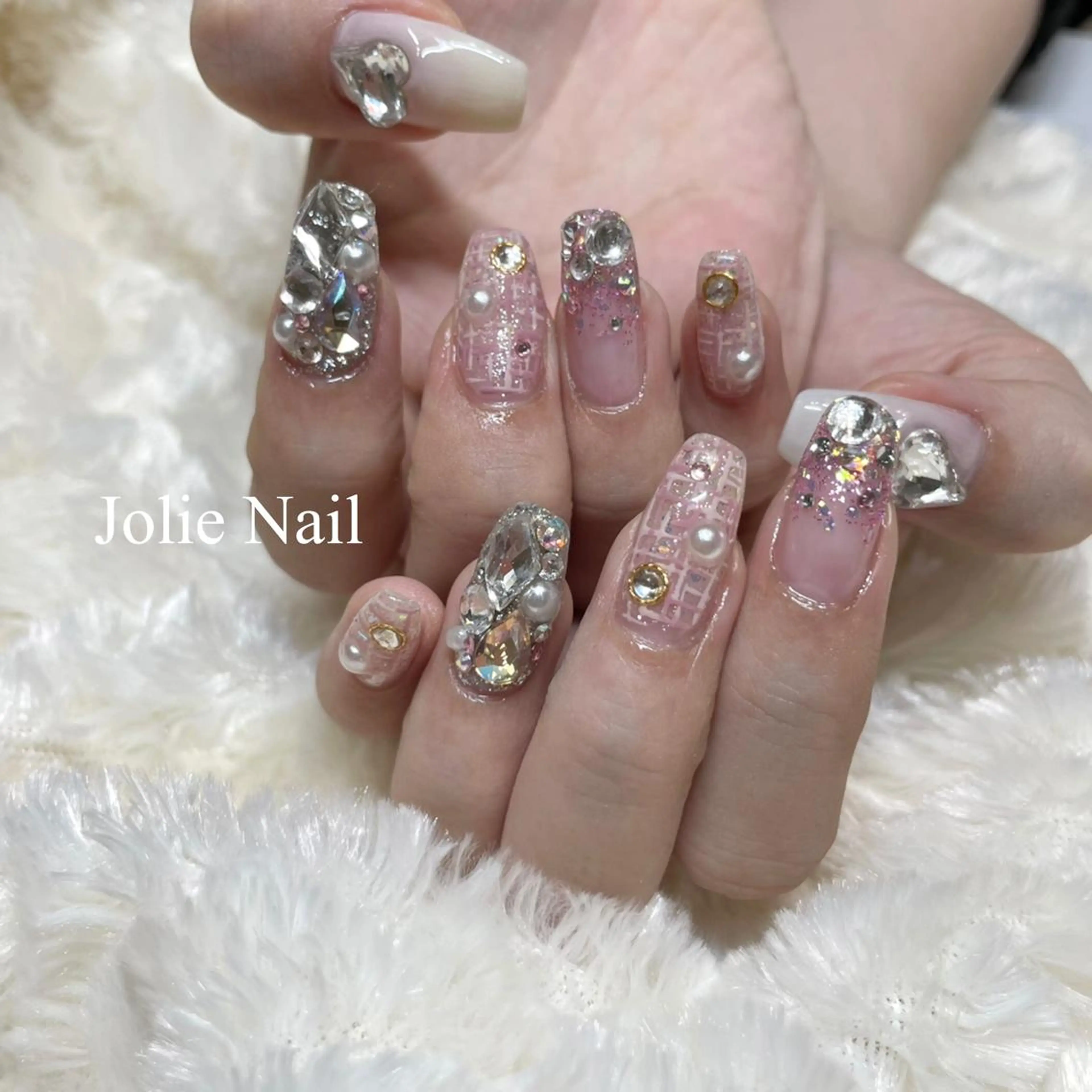 ネイル MIORA︎ マツエク×ネイルのマツエク・マツパデザイン