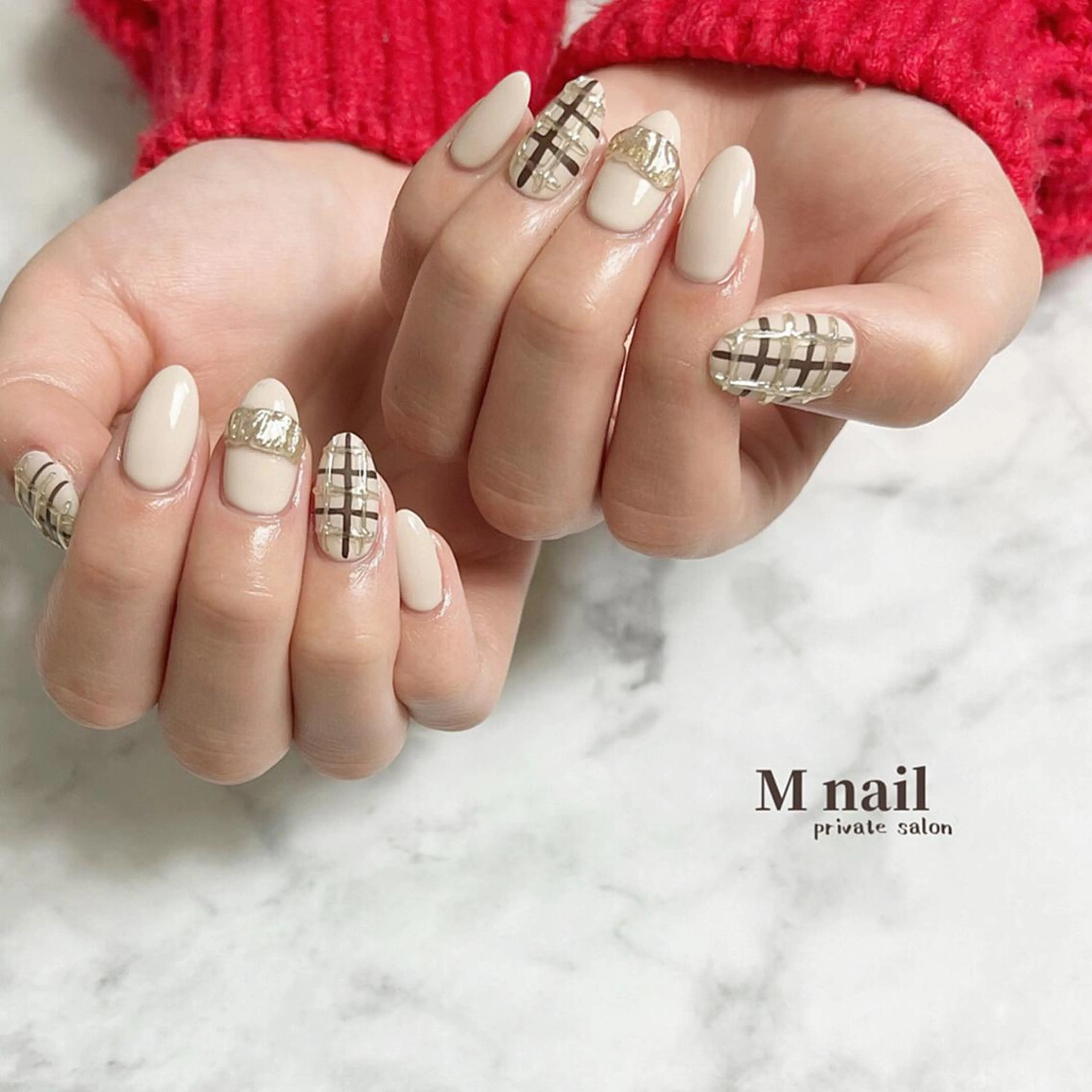 ネイル ミラーネイル M　nail所属・M nailのネイルデザイン