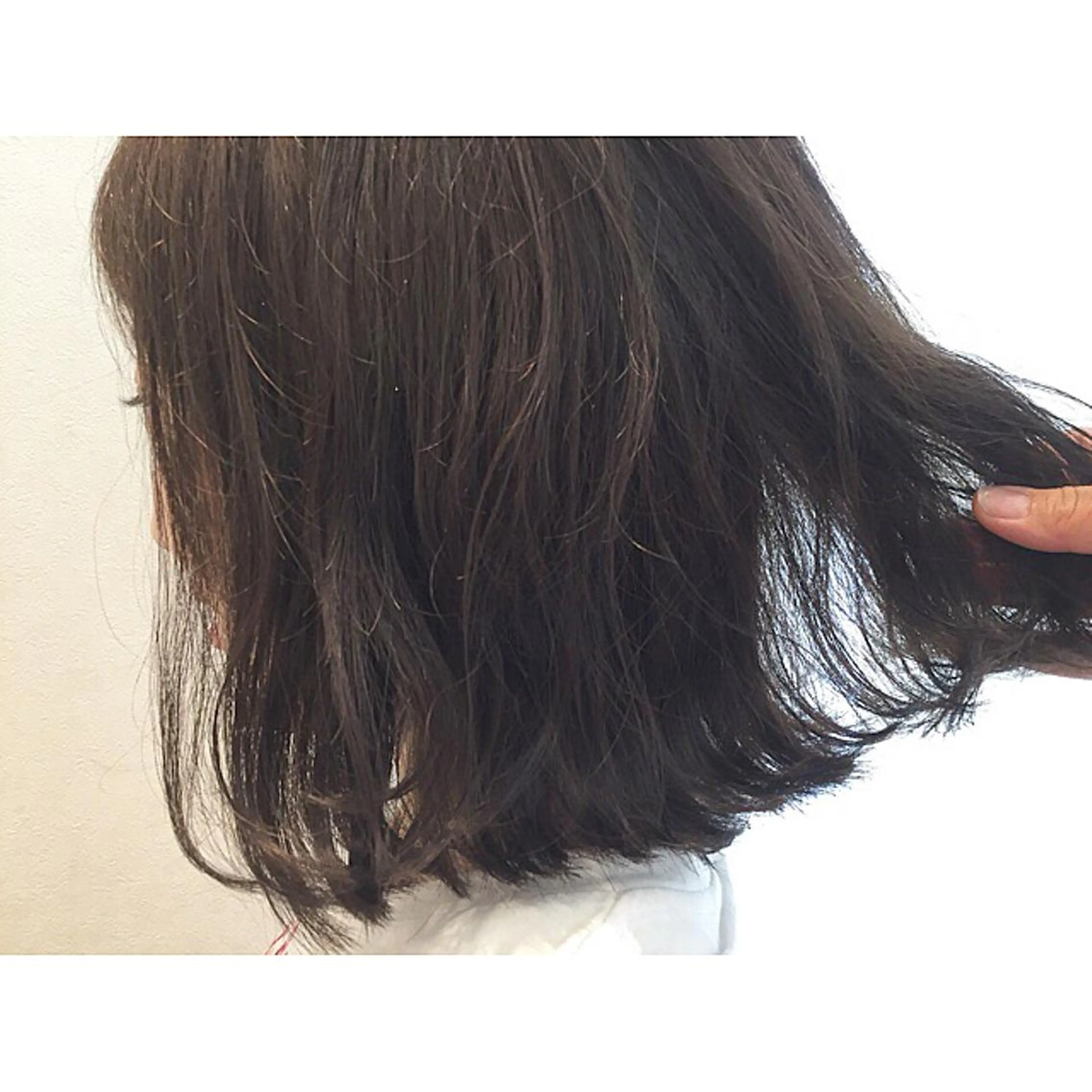 ミディアム カラー アッシュ アッシュブラウン ブラウンカラー ヘアカラー トリートメント 透明感♡︎♡︎ 佐々木早苗のヘアスタイル