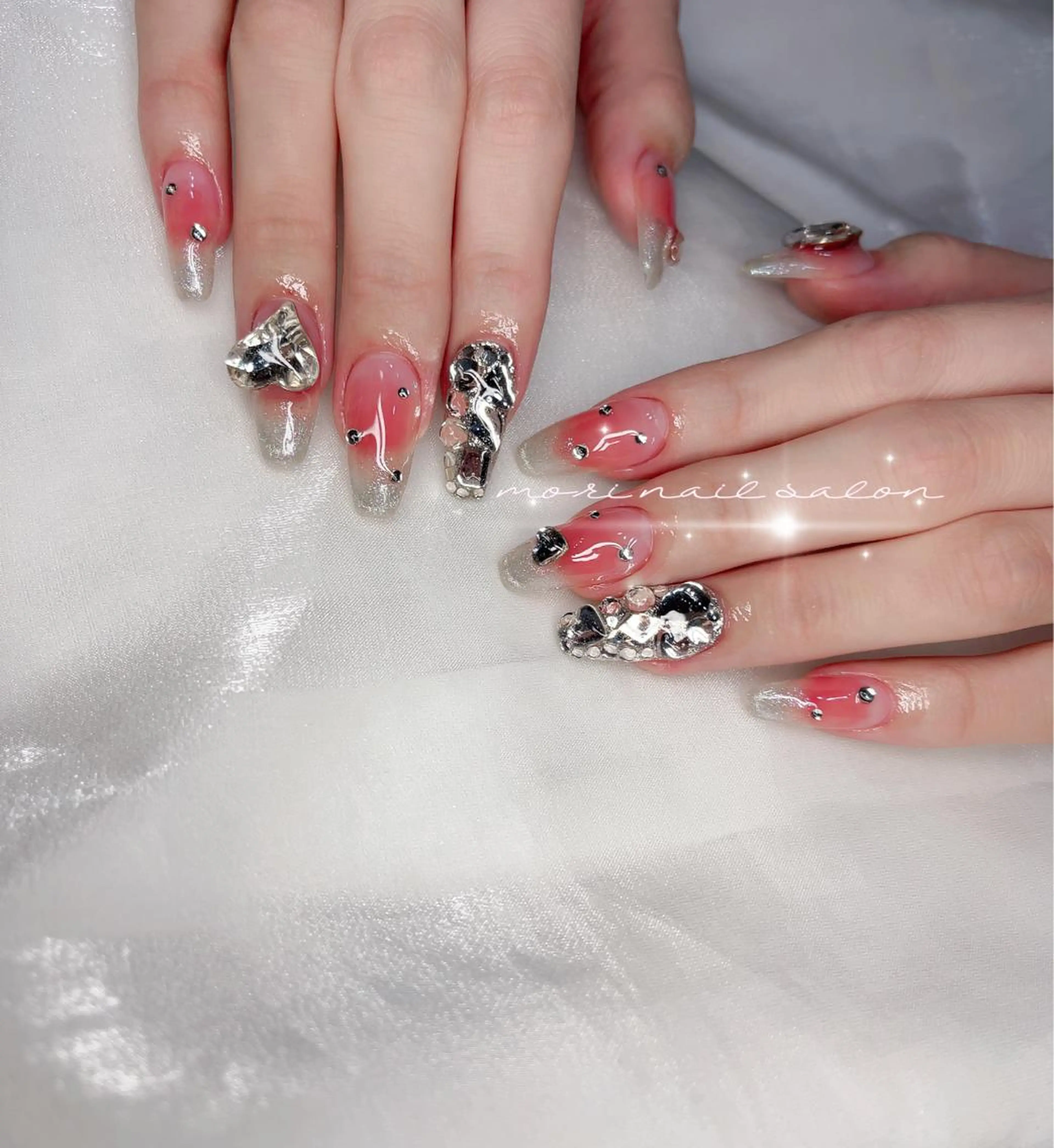 ネイル ハンドネイル 森 ネイルサロンのネイルデザイン