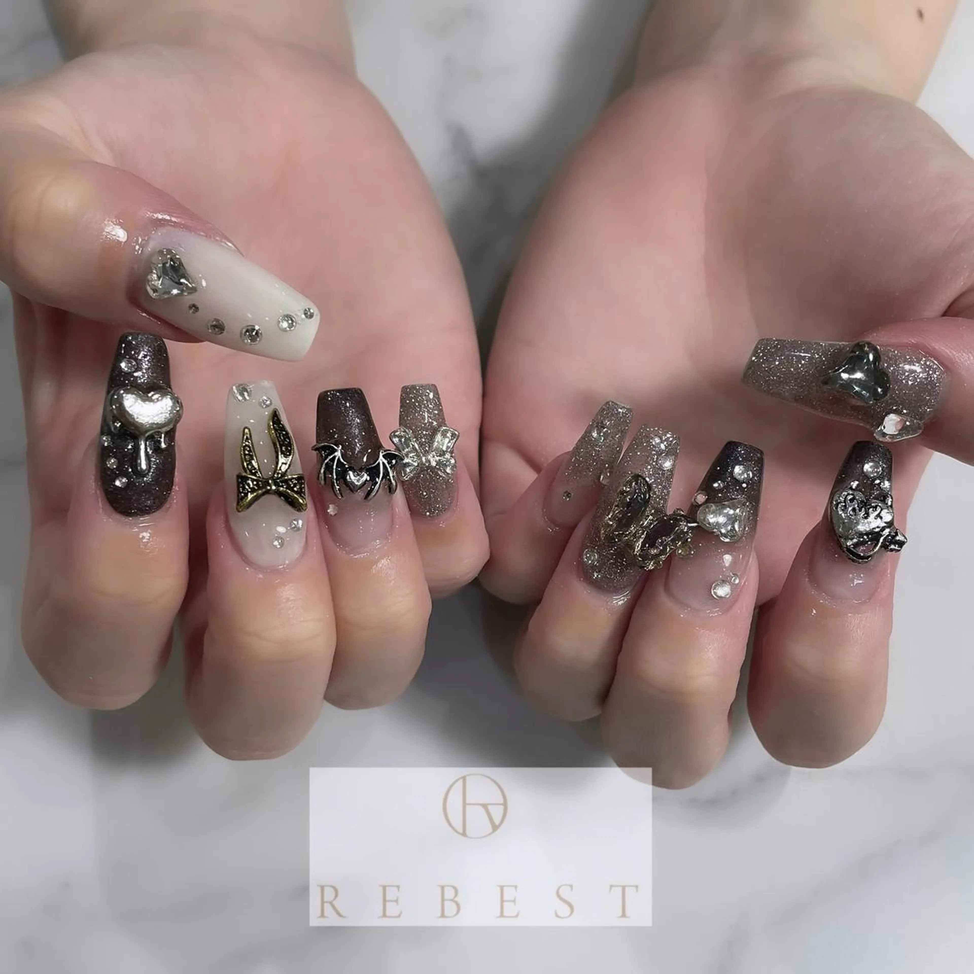 ネイル nailist SENAのネイルデザイン