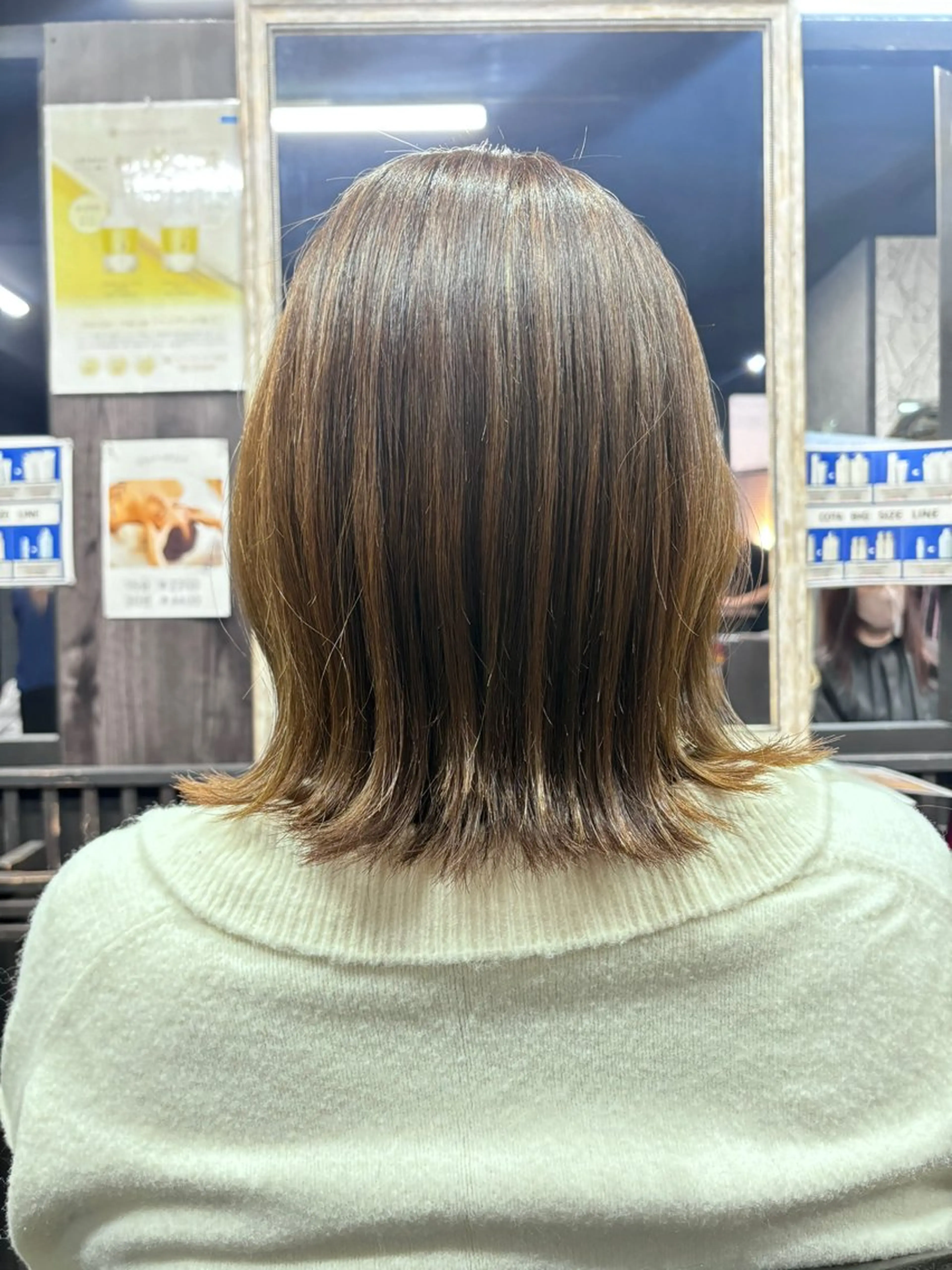 ミディアム ハイライト 髪質改善 トリートメント ヘアカラー トリートメント 安田 恵のヘアスタイル