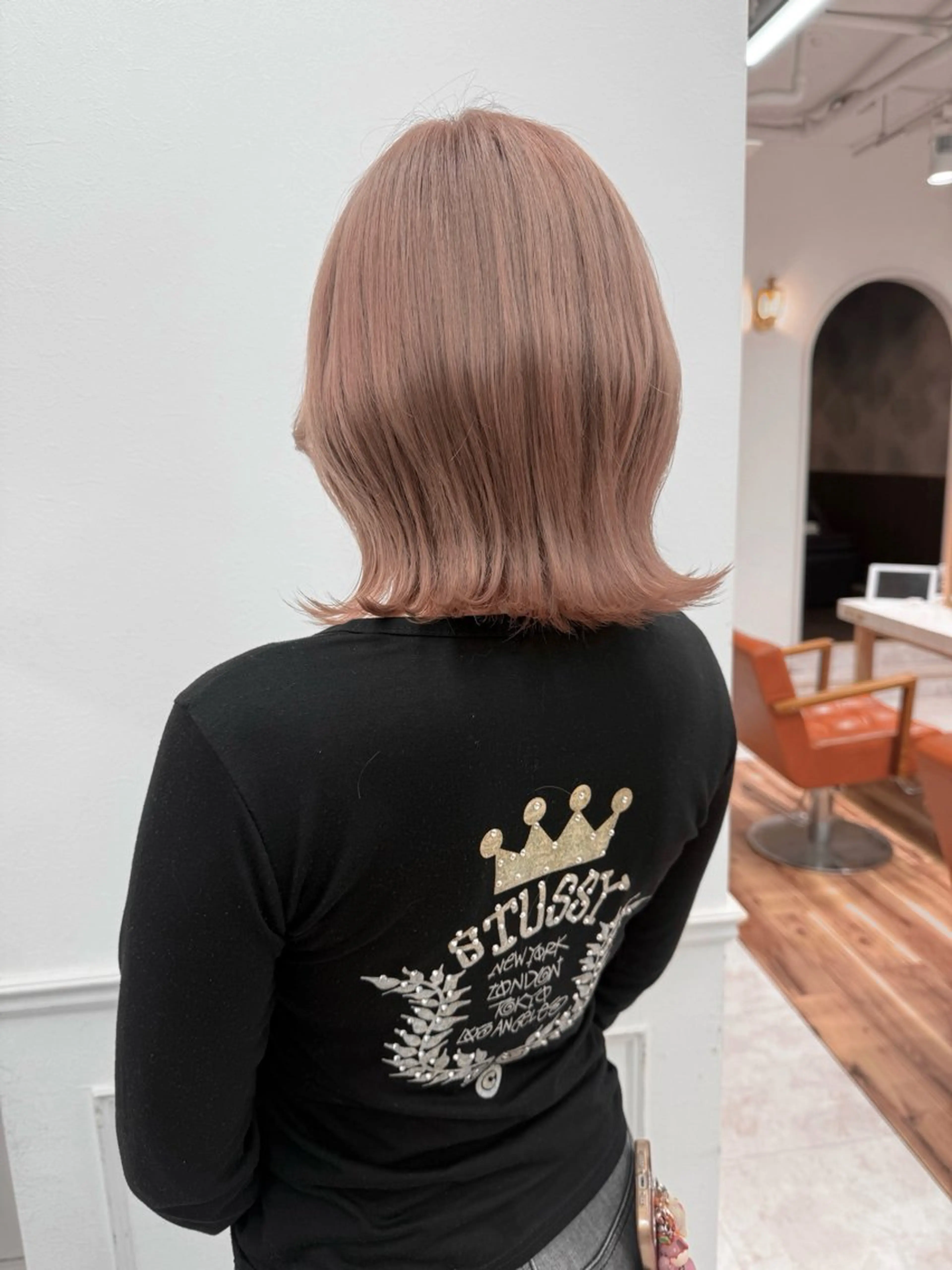 カラー 木村 咲花のヘアスタイル