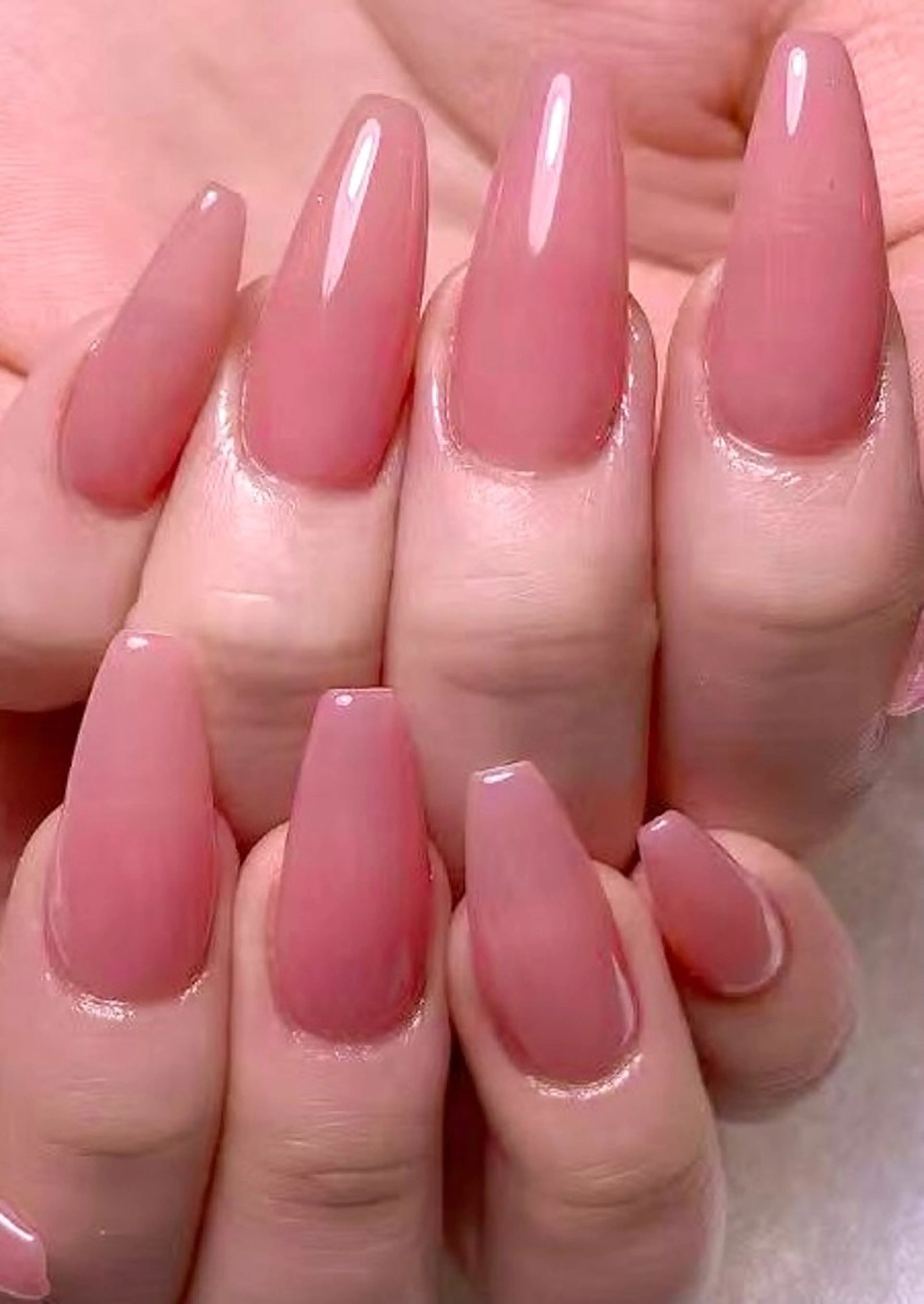 ネイル ブルー チークネイル フレンチネイル ジェルネイル ハート ハンドネイル 美爪パラジェル導入店 Sunnilyのネイルデザイン