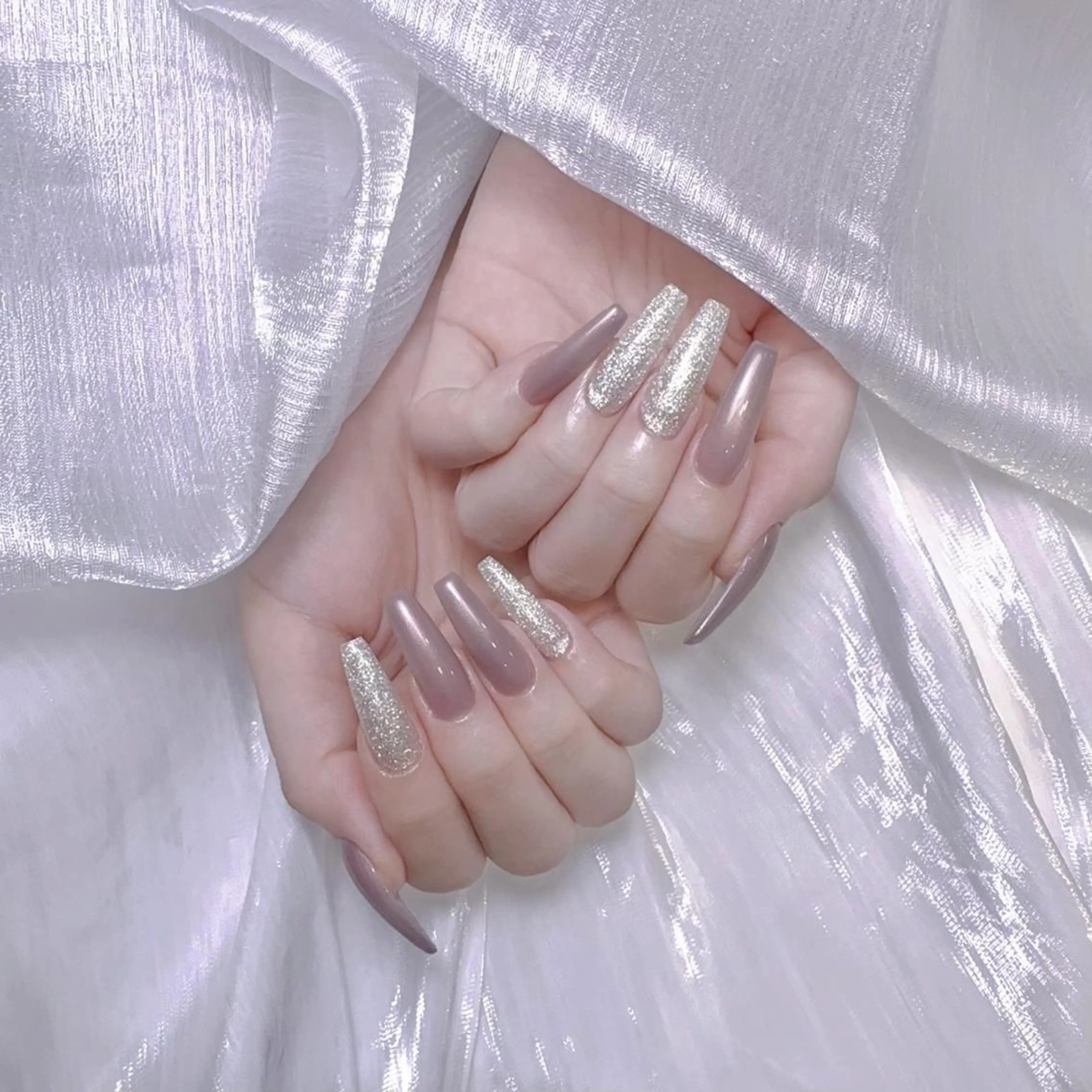 【スーパーロング】チップ長さだし＋ワンカラー/ラメグラーの写真