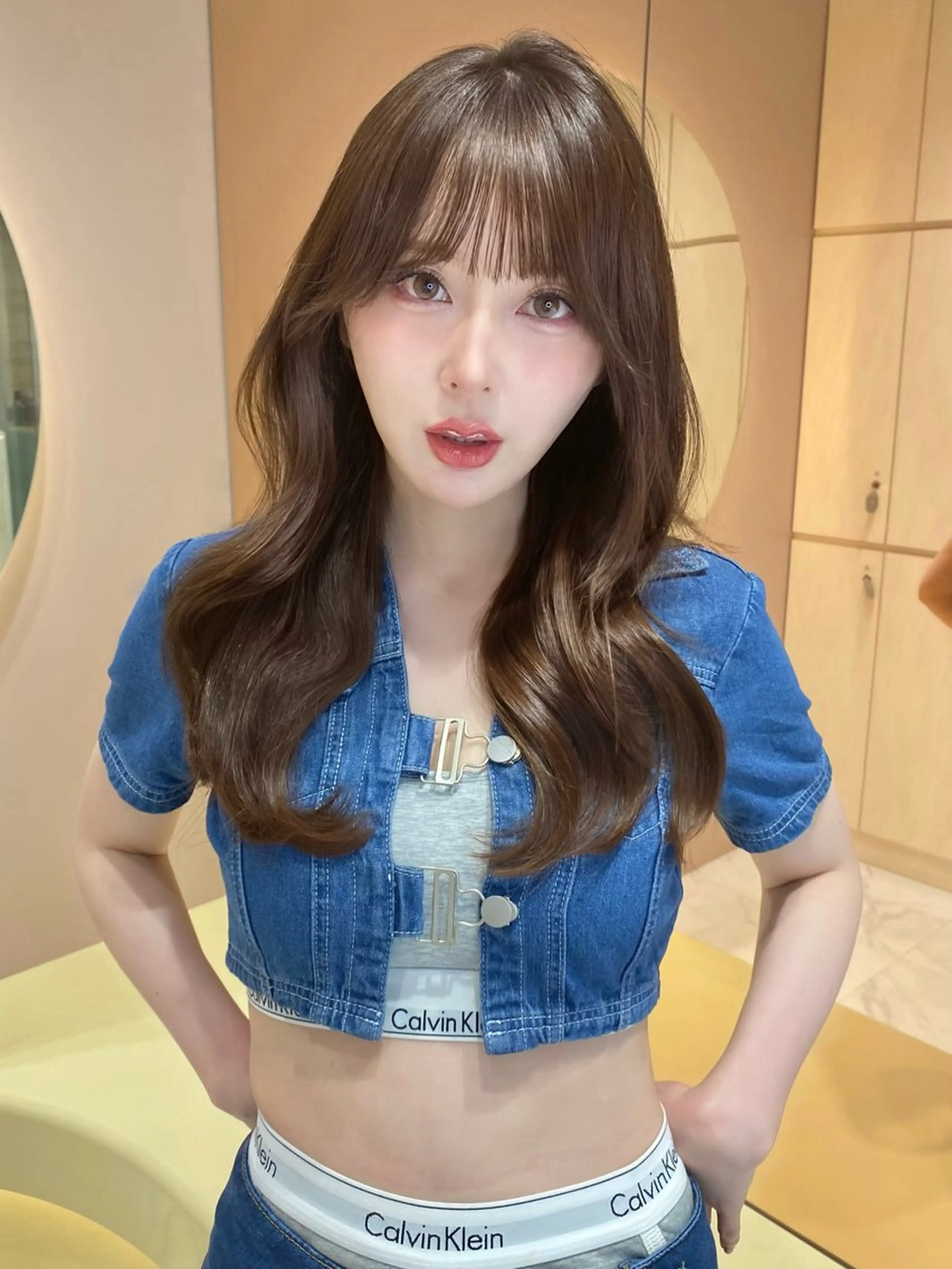 セミロング くびれヘア 髪質改善/はるみ🌙 韓国レイヤーのヘアスタイル