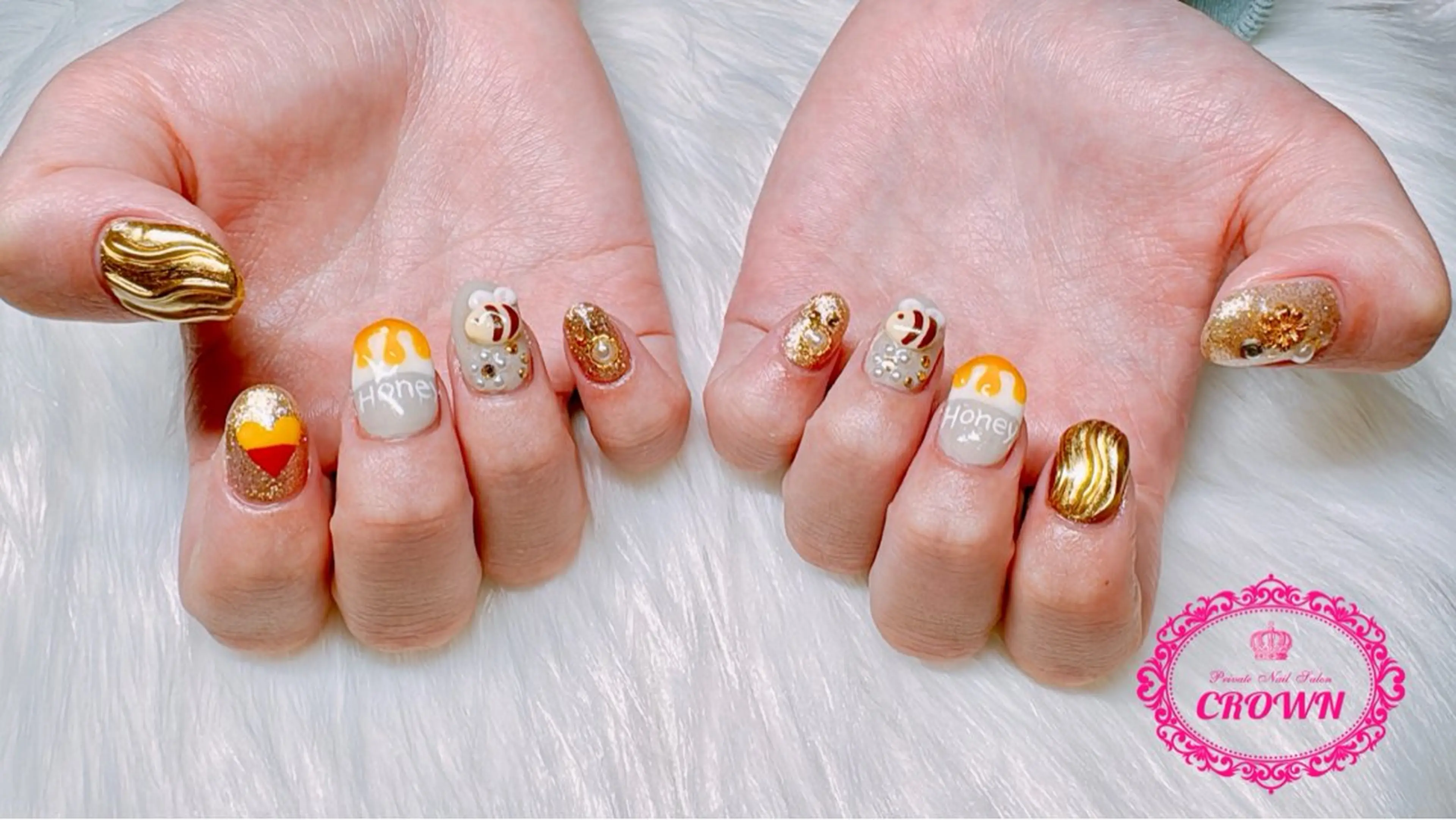 ネイル CROWN プライベートサロンのネイルデザイン