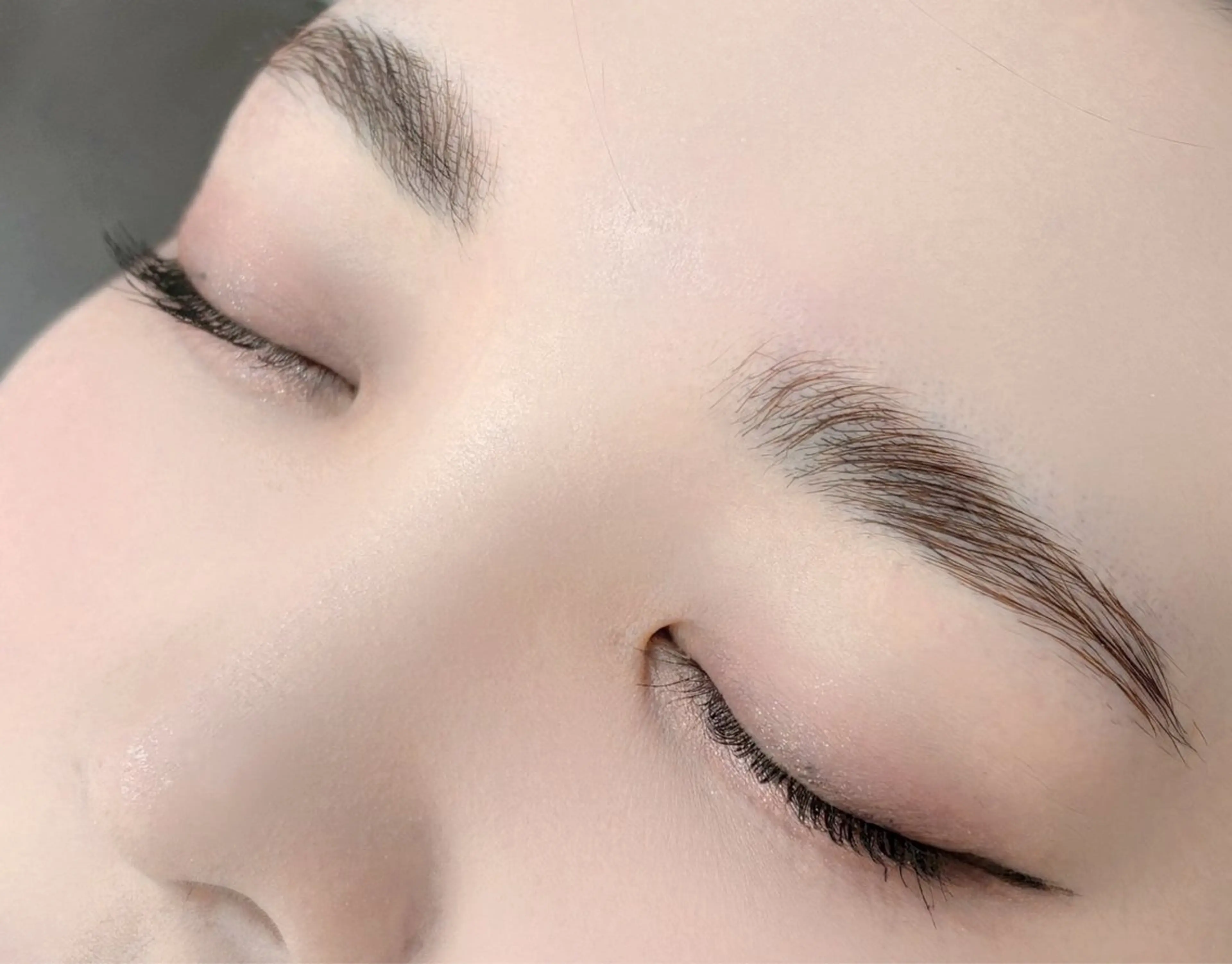 アイブロウ Air+<PLUS>森下店所属・橋本 朋佳のマツエク・マツパデザイン