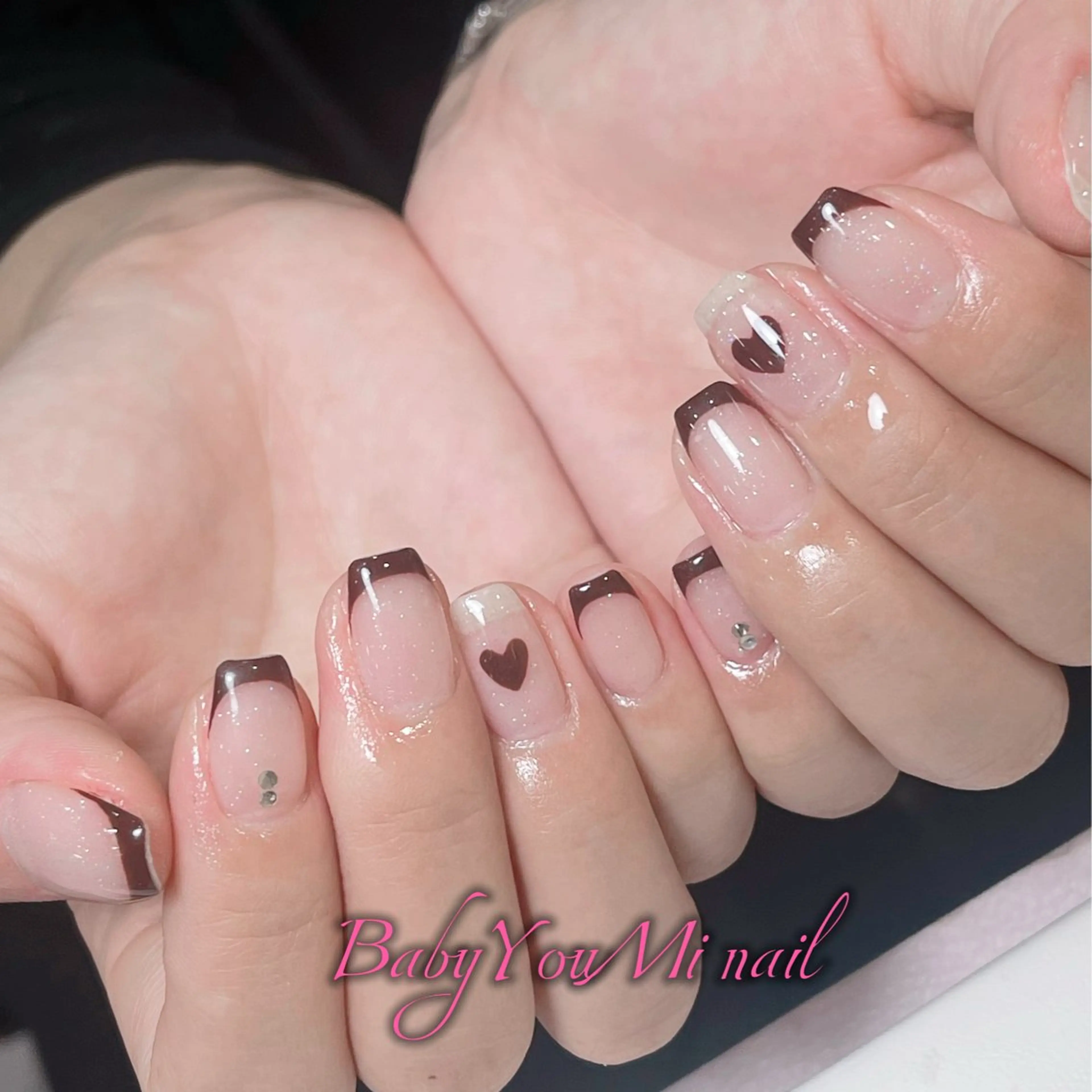 ネイル オーロラネイル フラワーネイル フットネイル フレンチネイル ジェルネイル ハンドネイル BabyYouMi ねねのネイルデザイン