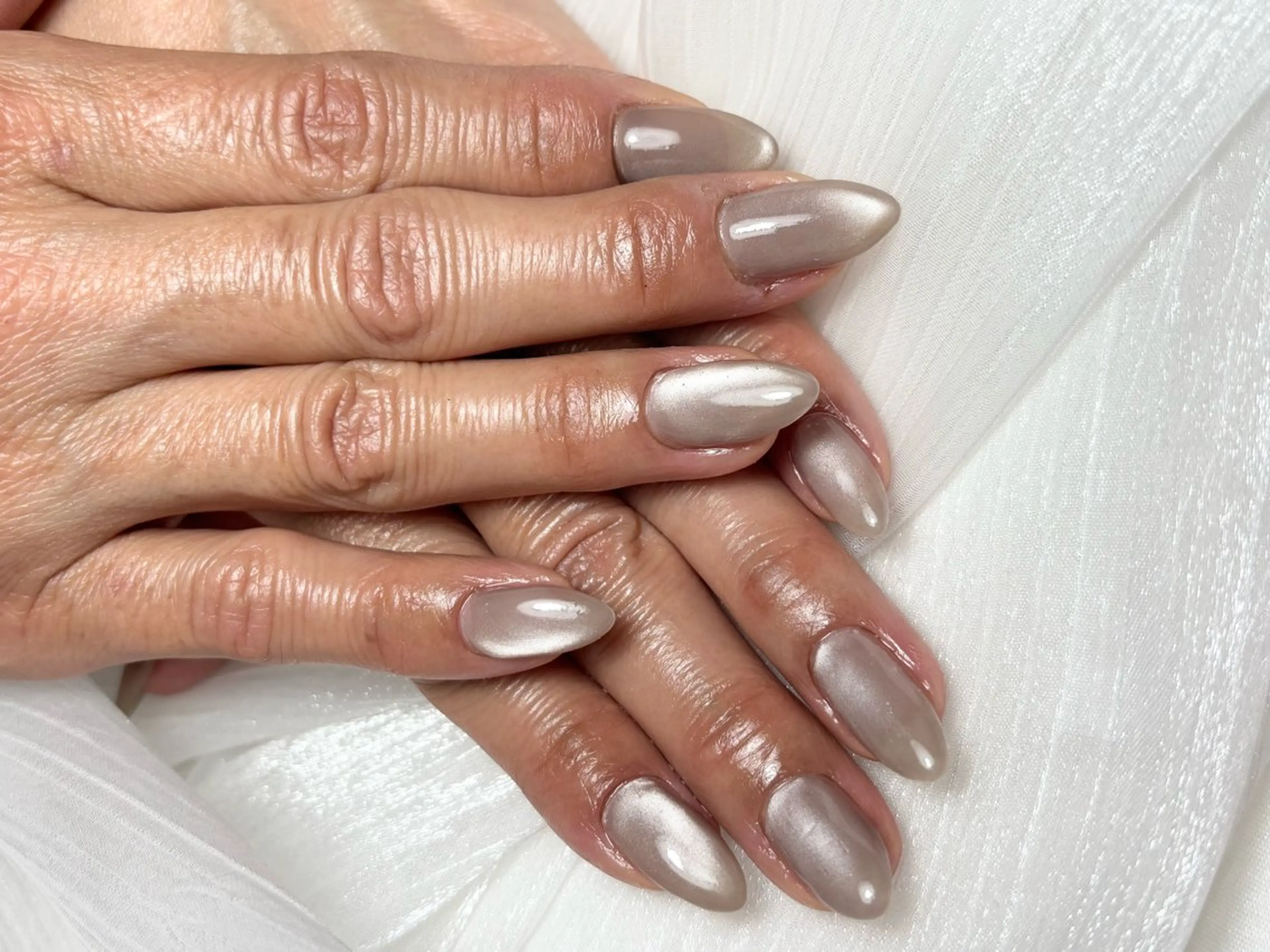 ネイル マグネットネイル ハンドネイル MIKA ♡のネイルデザイン