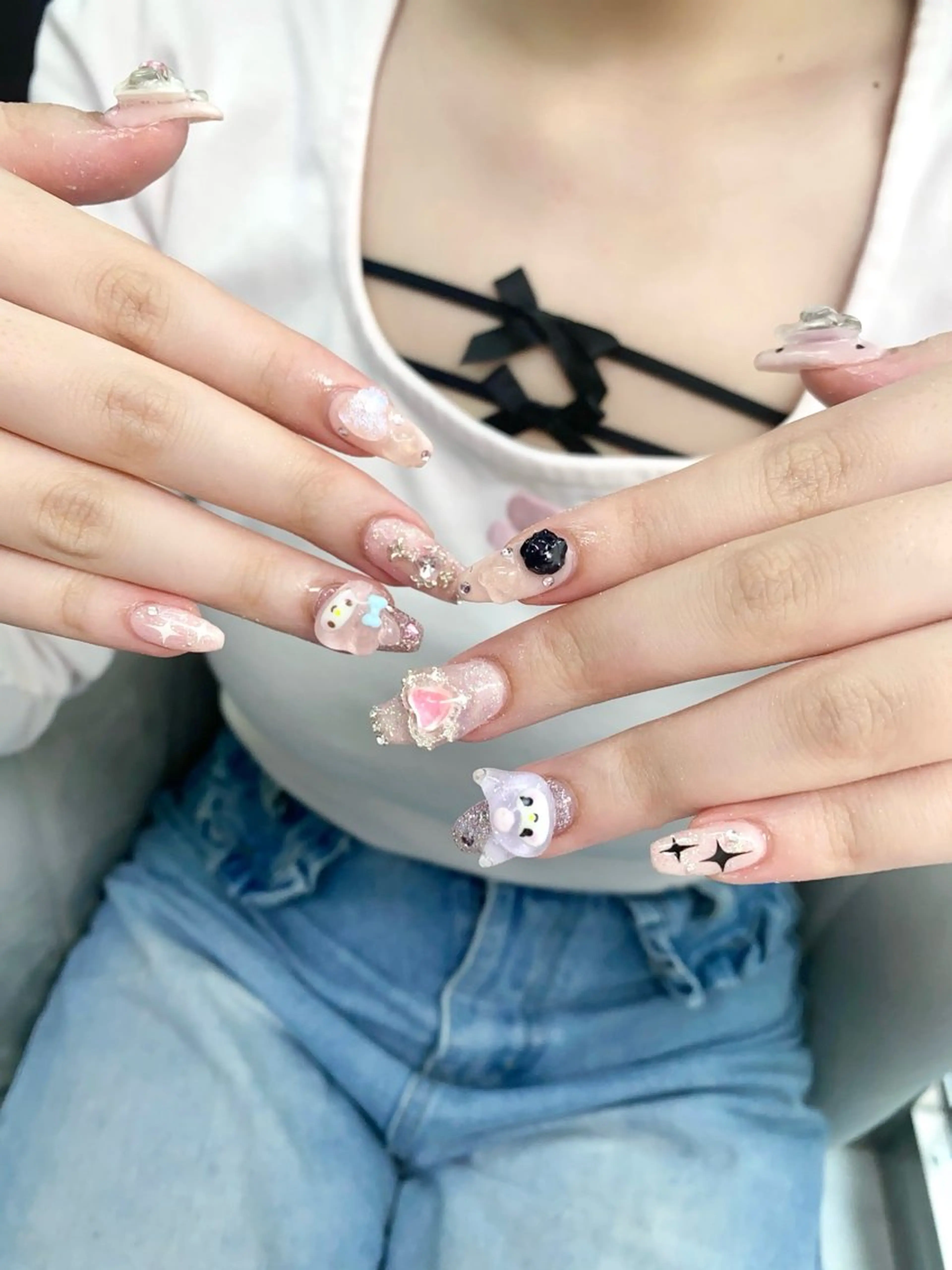 ネイル アートネイル ハンドネイル フットネイル Nailsalon mui.所属・中家 亜紗子のネイルデザイン