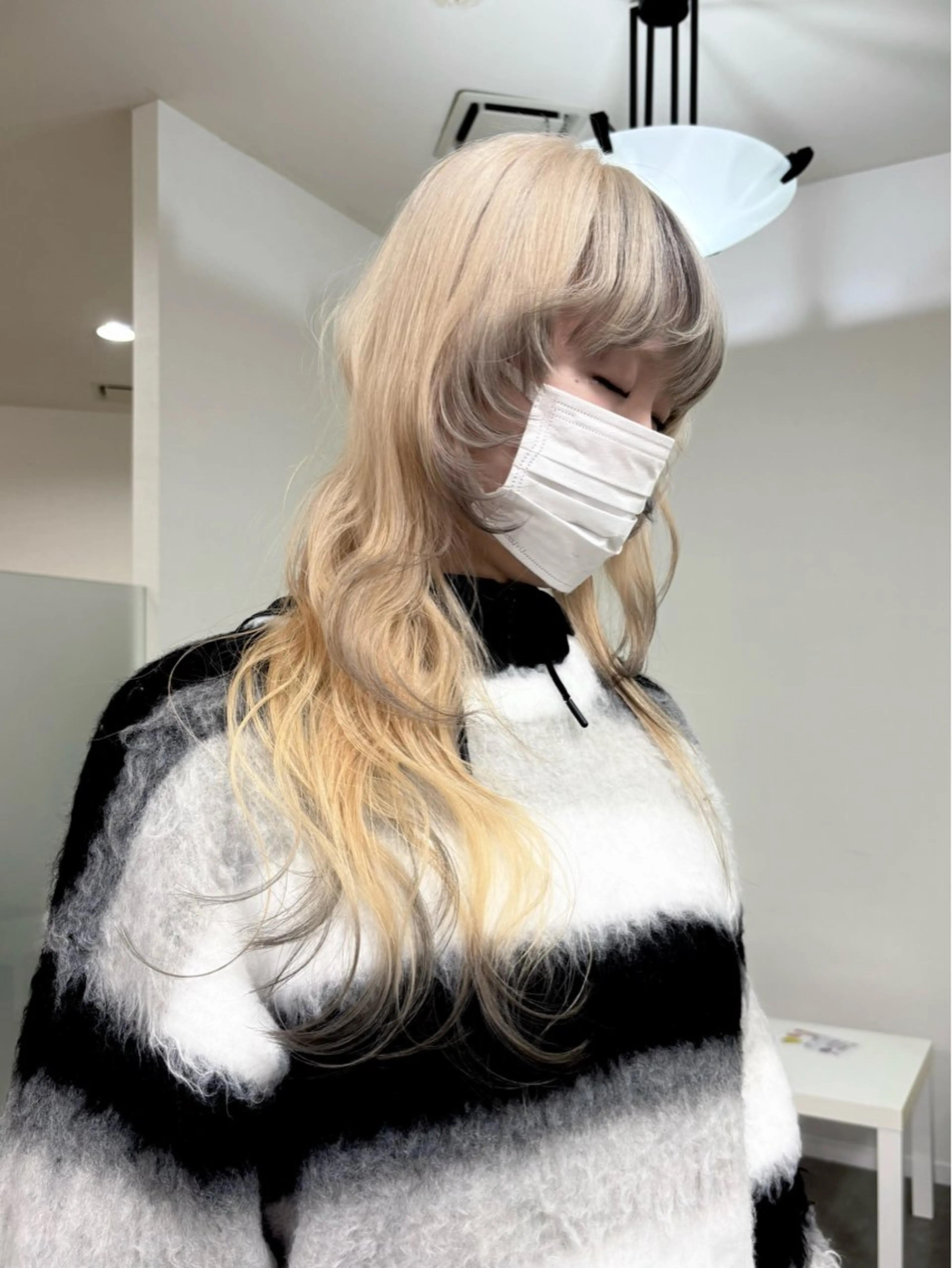 ロング カラー カット ヘアカラー デザインカラー 🥣EMIKA♡彡のヘアスタイル