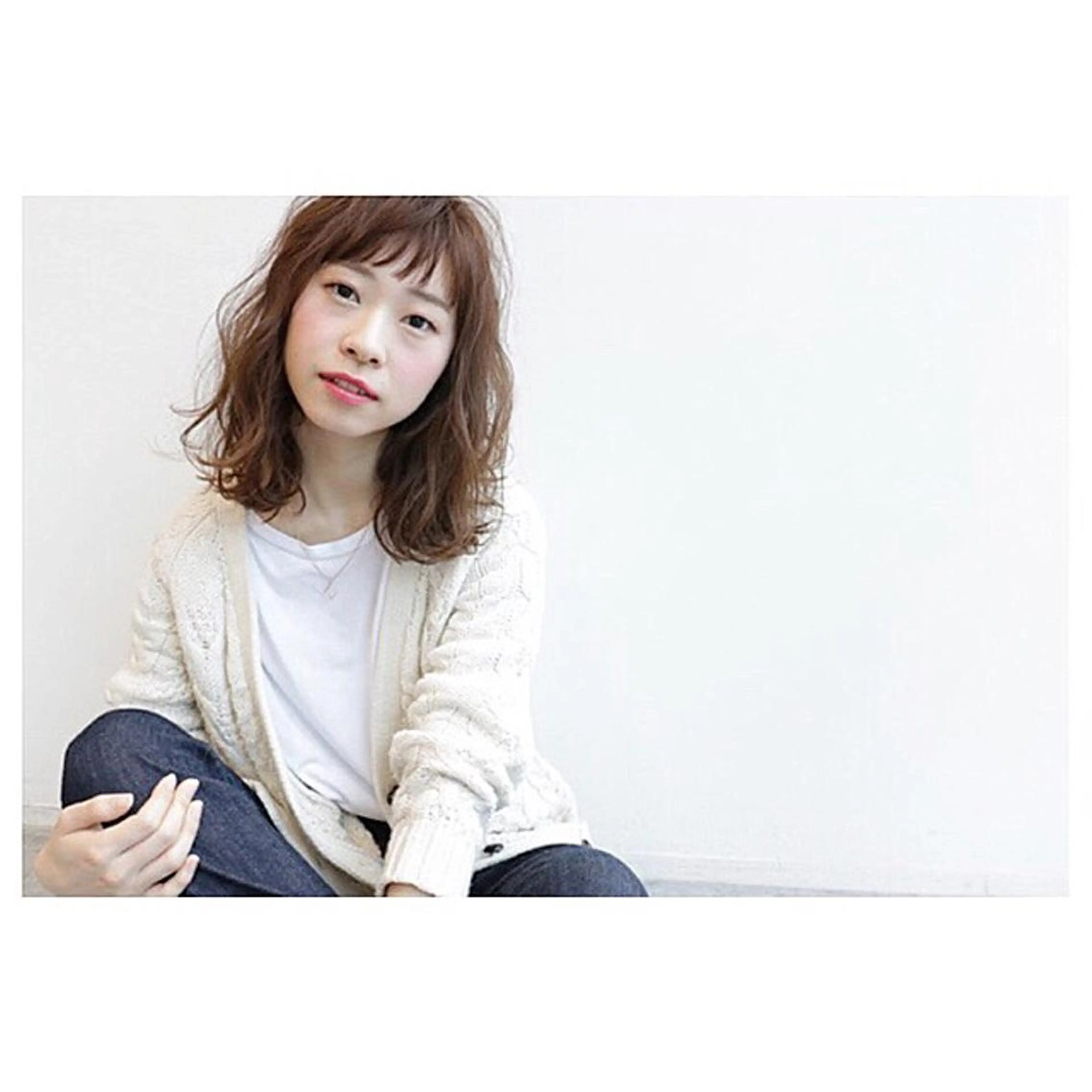 ミディアム salon AKIRA所属・市川 千夏のヘアスタイル